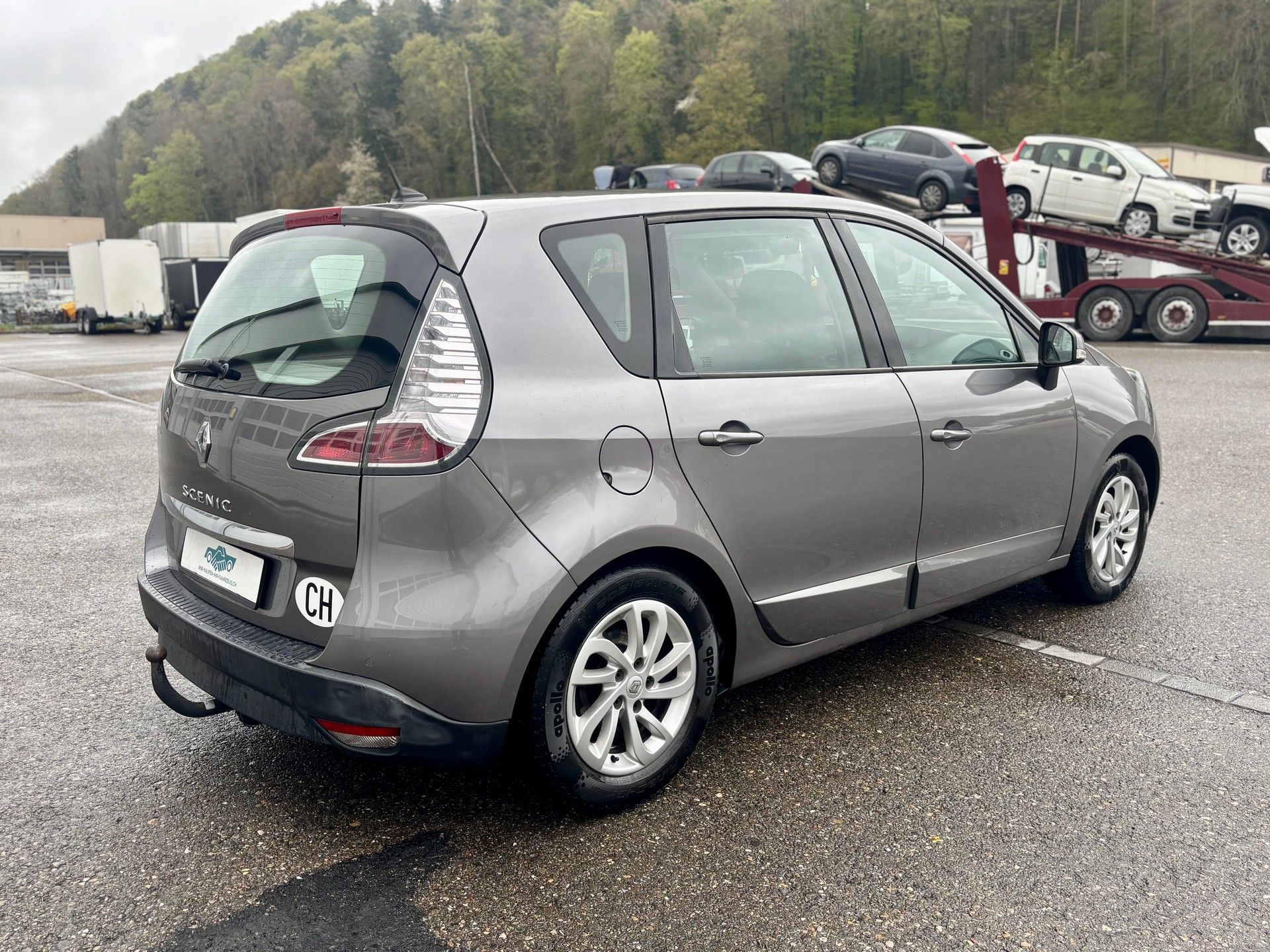 RENAULT Scénic 2.0 16V Dynamique X-Tronic CVT-showroom-element-3