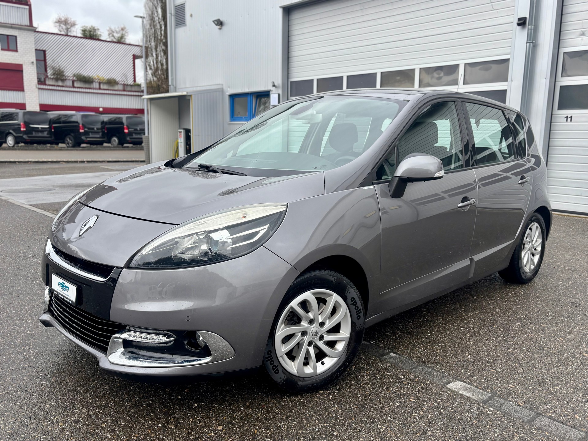 RENAULT Scénic 2.0 16V Dynamique X-Tronic CVT