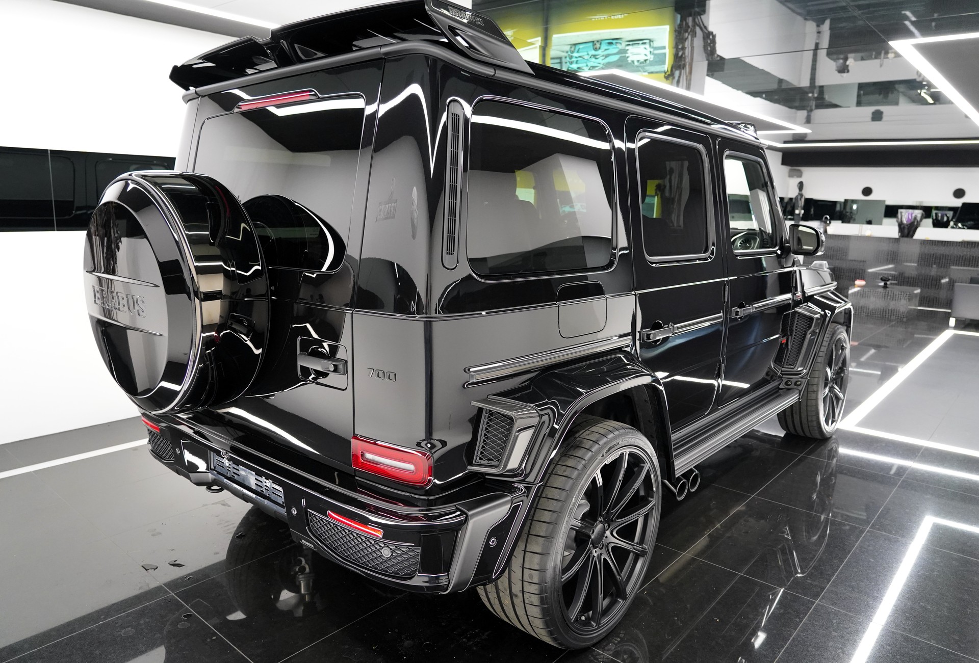 MERCEDES-BENZ G 63 AMG 9G-Tronic BRABUS WideStar 700-showroom-element-3