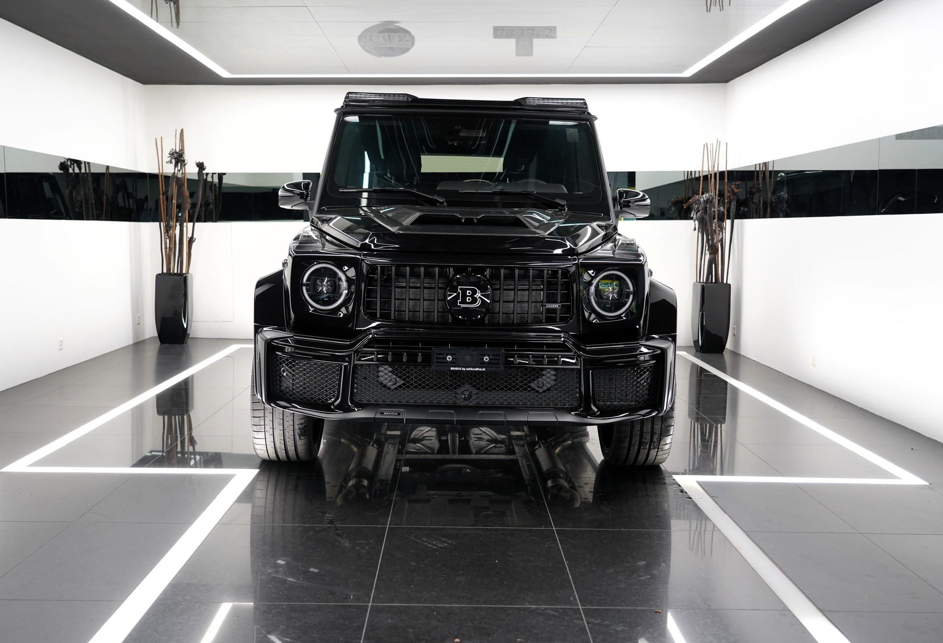 MERCEDES-BENZ G 63 AMG 9G-Tronic BRABUS WideStar 700-showroom-element-2
