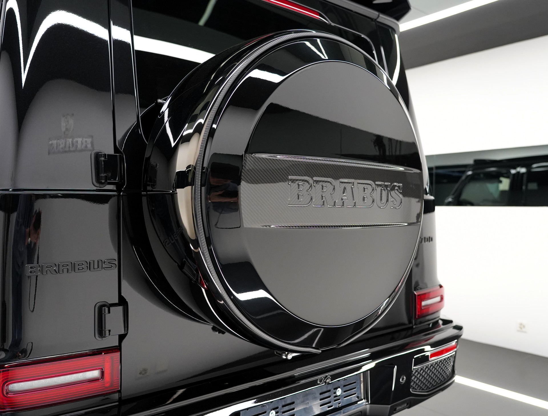 MERCEDES-BENZ G 63 AMG 9G-Tronic BRABUS WideStar 700-image-5