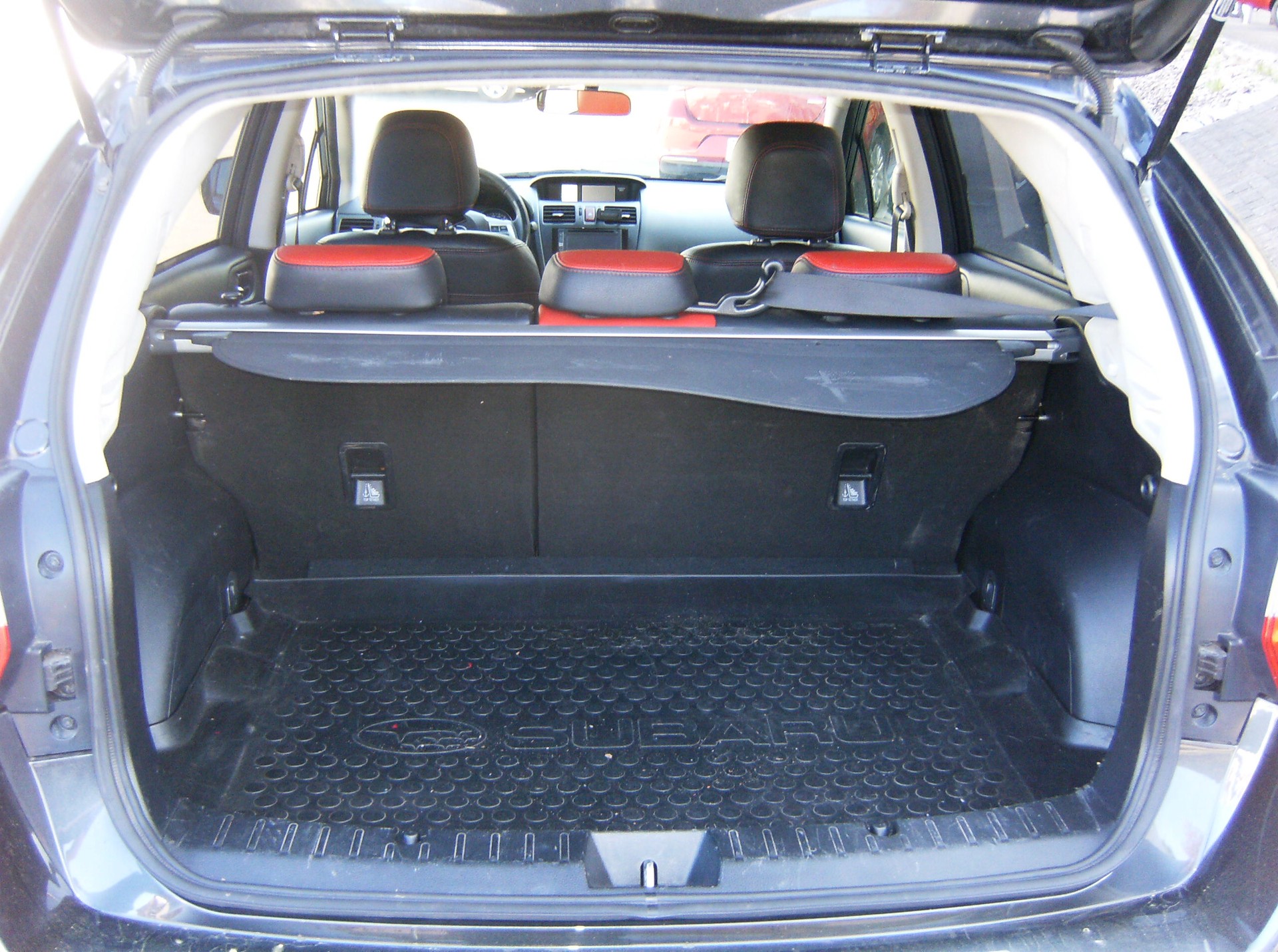 SUBARU XV 2.0 Swiss Two AWD CVT-image-6