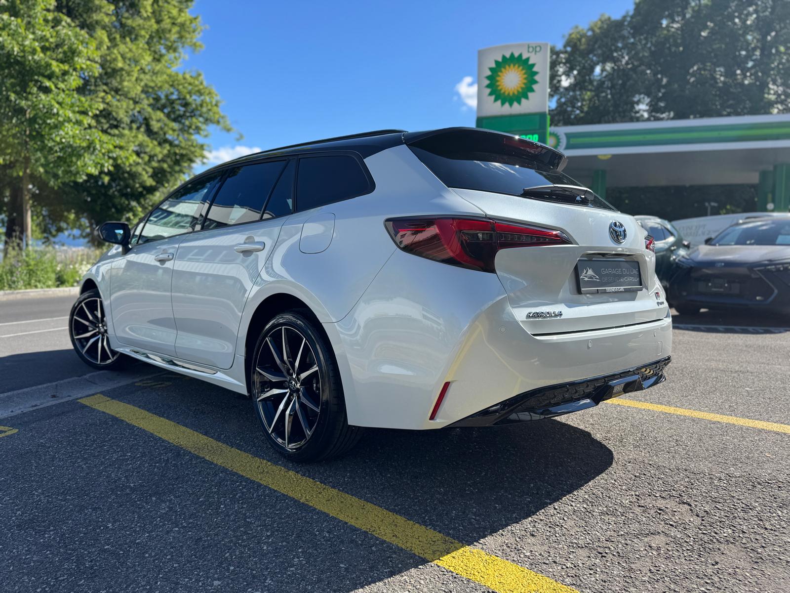 TOYOTA Corolla Touring Sports 2.0 HSD GR-Sport e-CVT-showroom-element-2