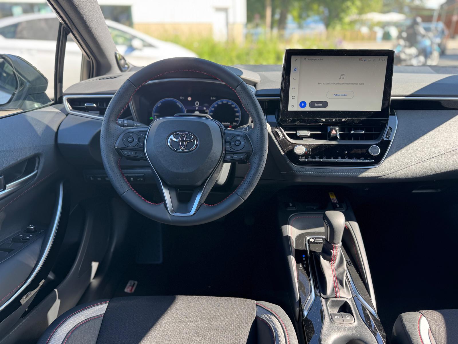 TOYOTA Corolla Touring Sports 2.0 HSD GR-Sport e-CVT-image-7