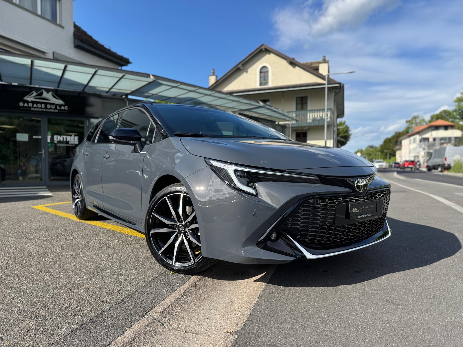 TOYOTA Corolla Touring Sports 2.0 HSD GR-Sport e-CVT