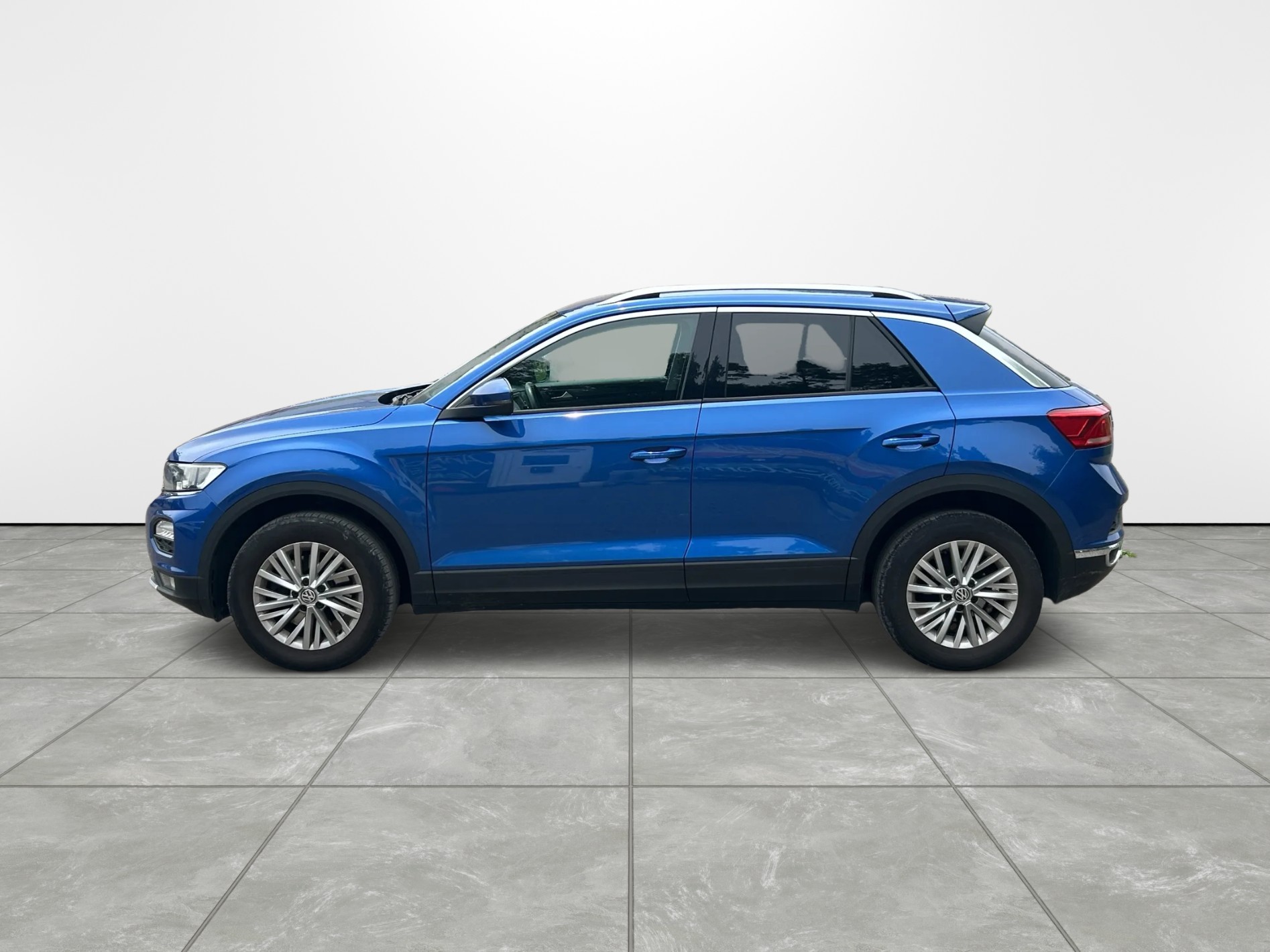 VW T-Roc 1.5 TSI EVO Advance-image-7