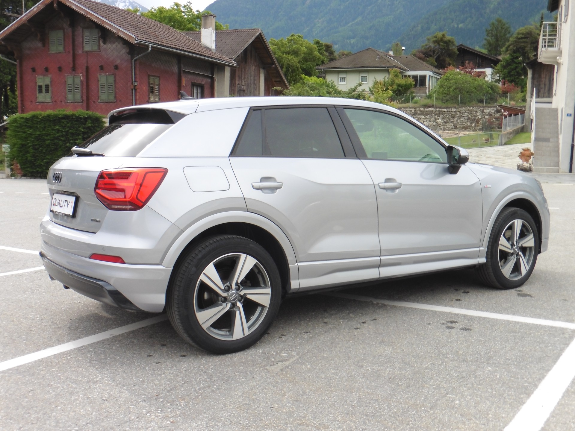 AUDI Q2 40 TFSI Sport quattro S-tronic-image-10