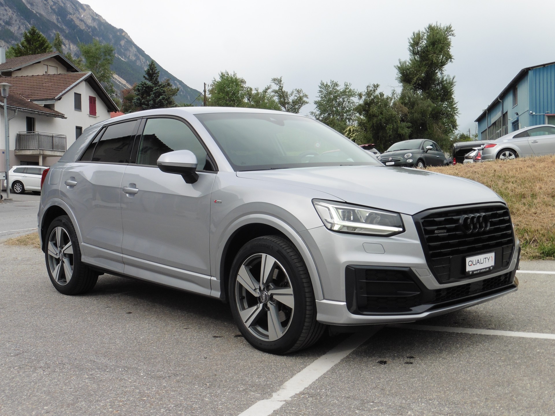 AUDI Q2 40 TFSI Sport quattro S-tronic-showroom-element-2