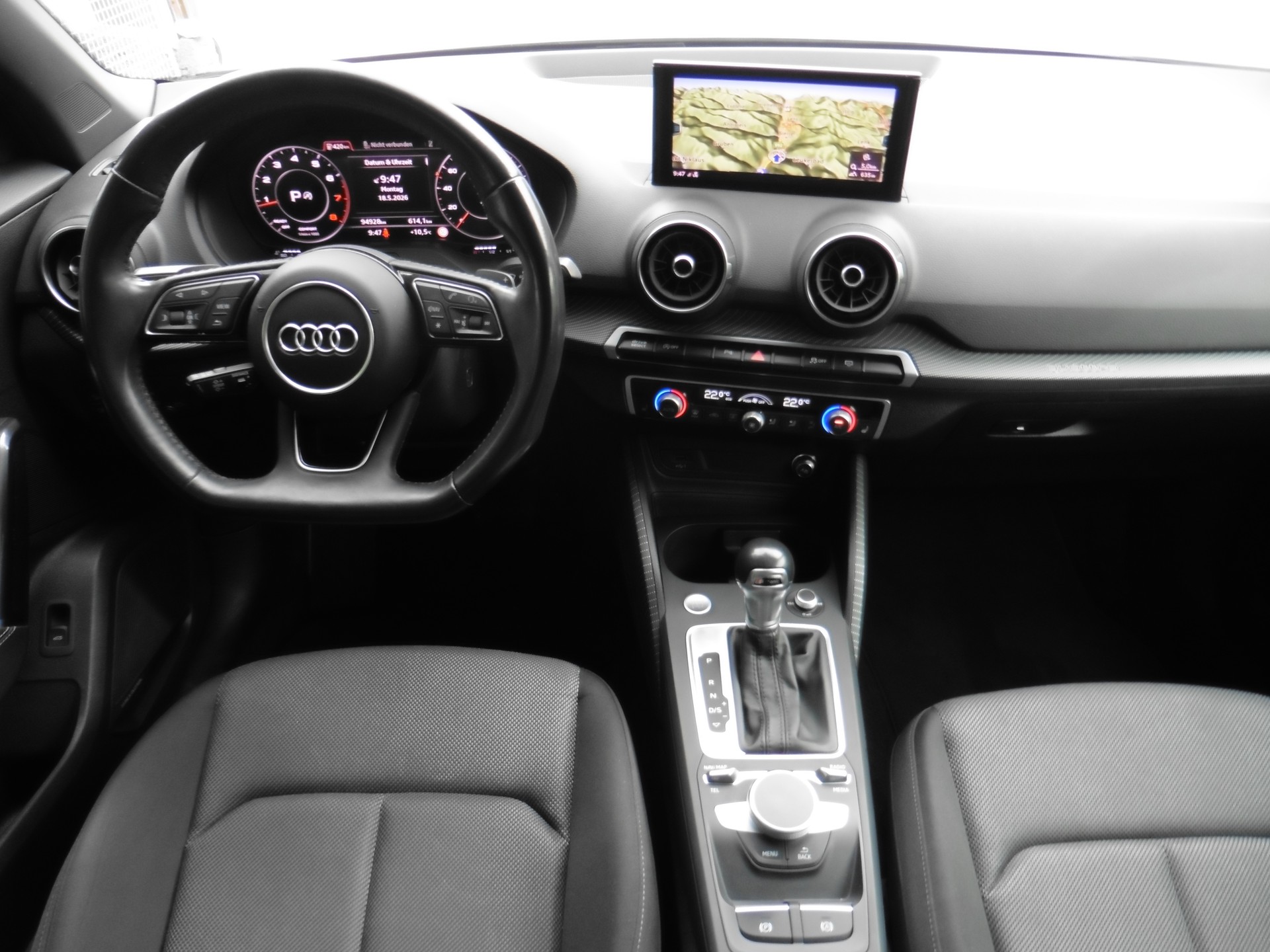 AUDI Q2 40 TFSI Sport quattro S-tronic-image-12