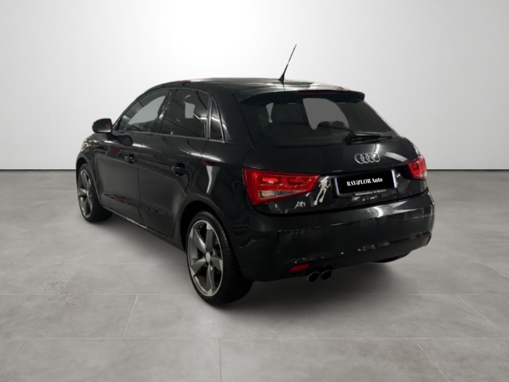 AUDI A1 Sportback 1.4 TFSI Attraction S-tronic-image-4