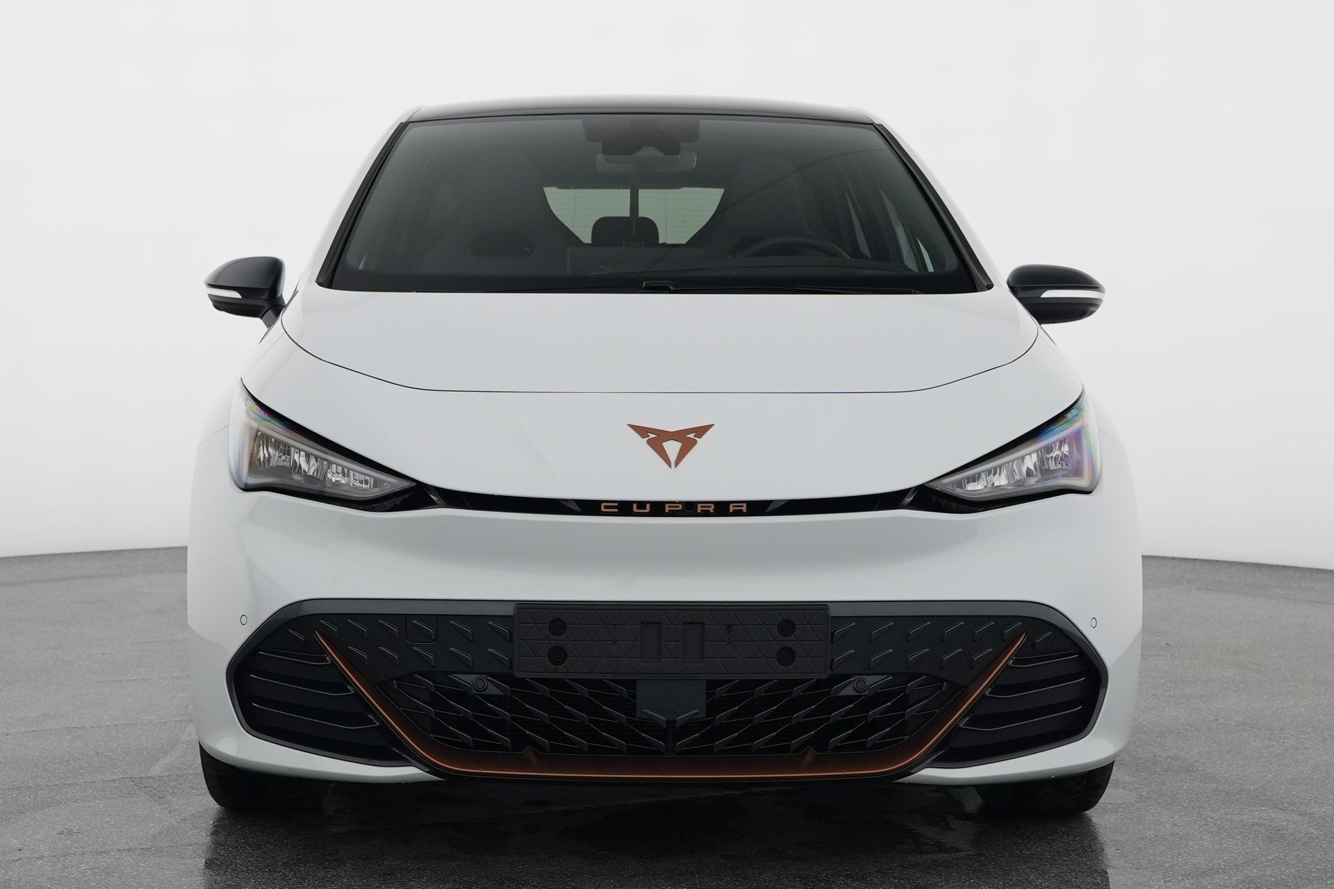 CUPRA Born 77 kWh e-Boost mit Wärmepumpe & Panoramadach (Modelljahr 2025)-image-7