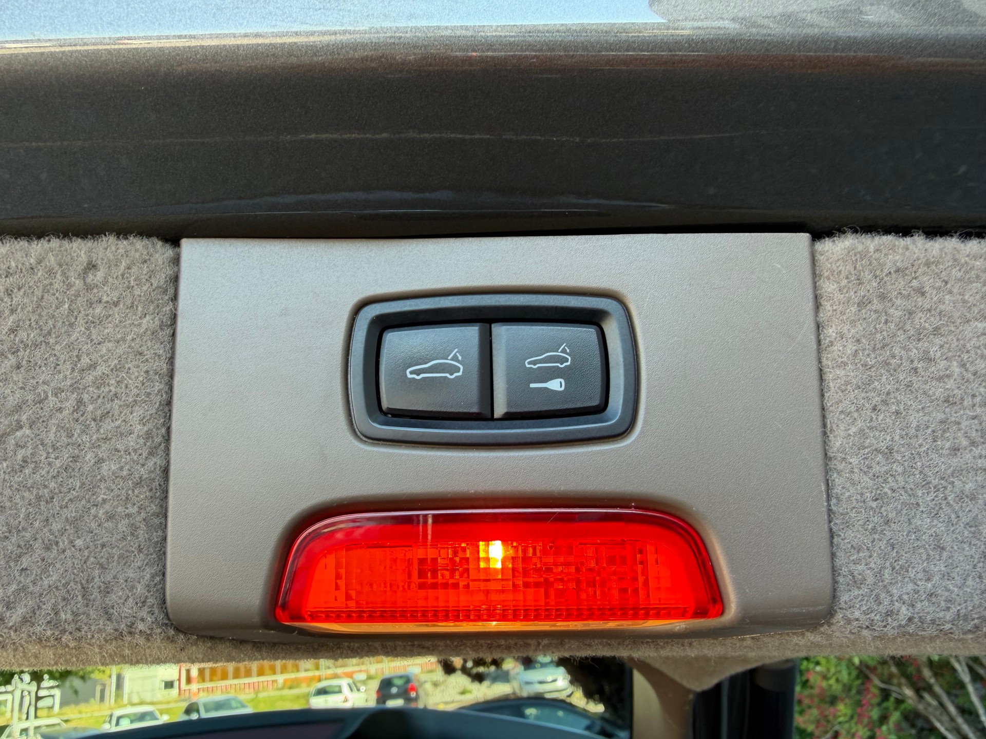 PORSCHE Cayenne S-image-19