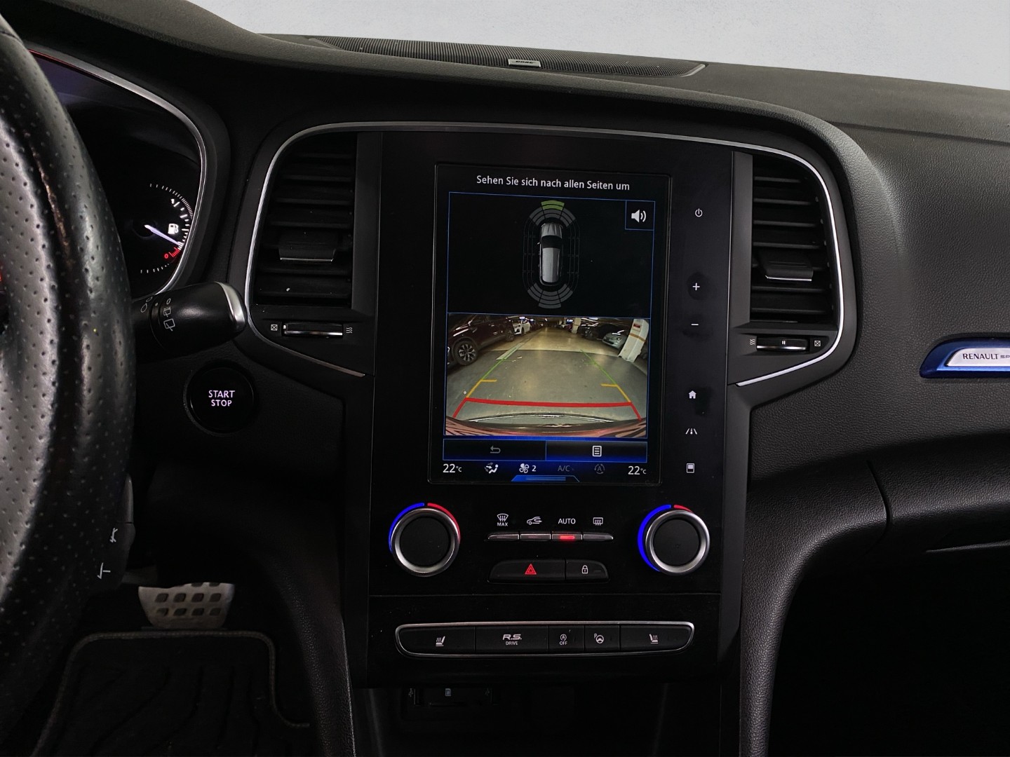 RENAULT Mégane Grandtour 1.6 16V Turbo 90th Anniversary-image-11