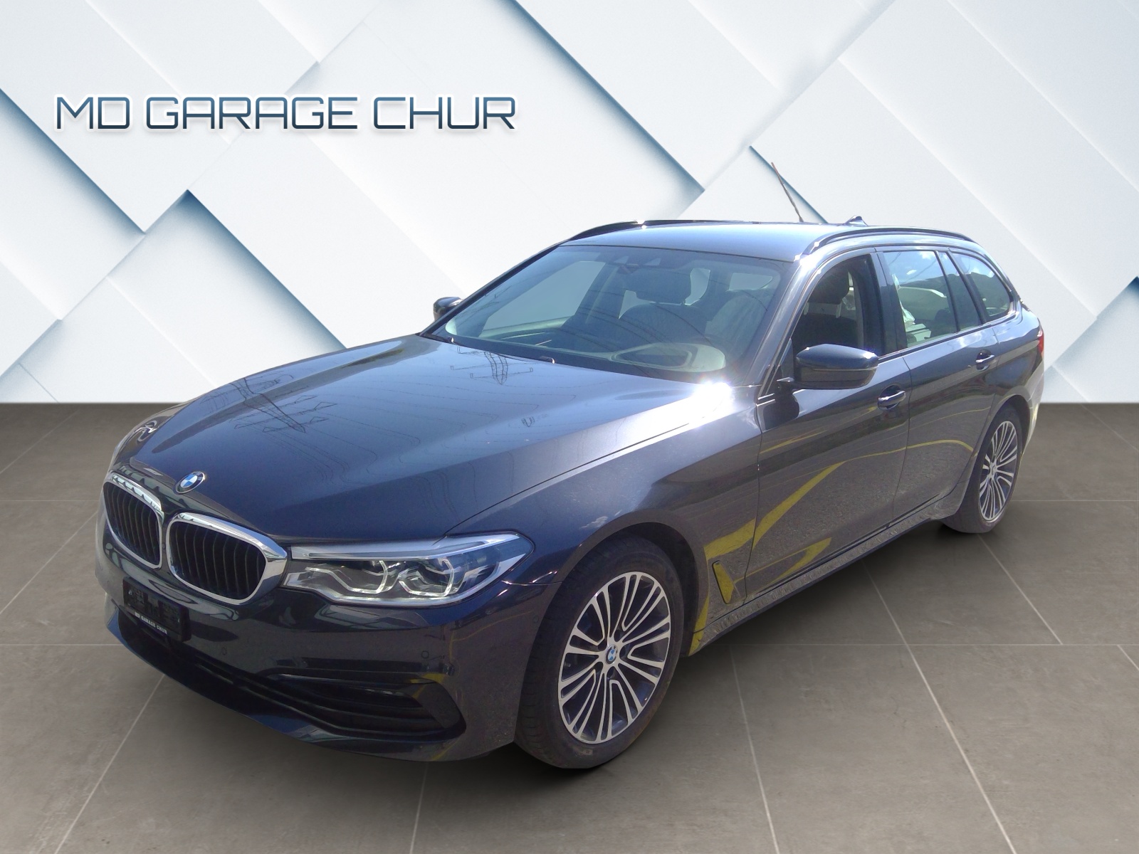 BMW 520d xDrive Touring Sport Line Steptronic-showroom-element-1