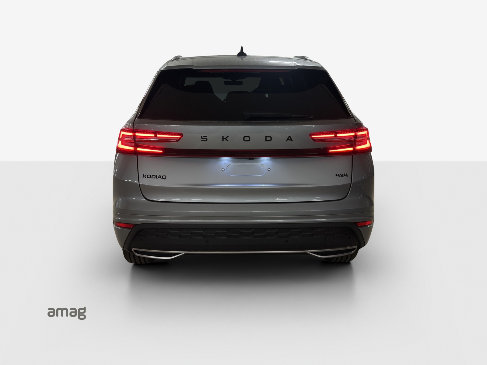 SKODA Kodiaq 2.0 TSI Sportline 4x4-showroom-element-3