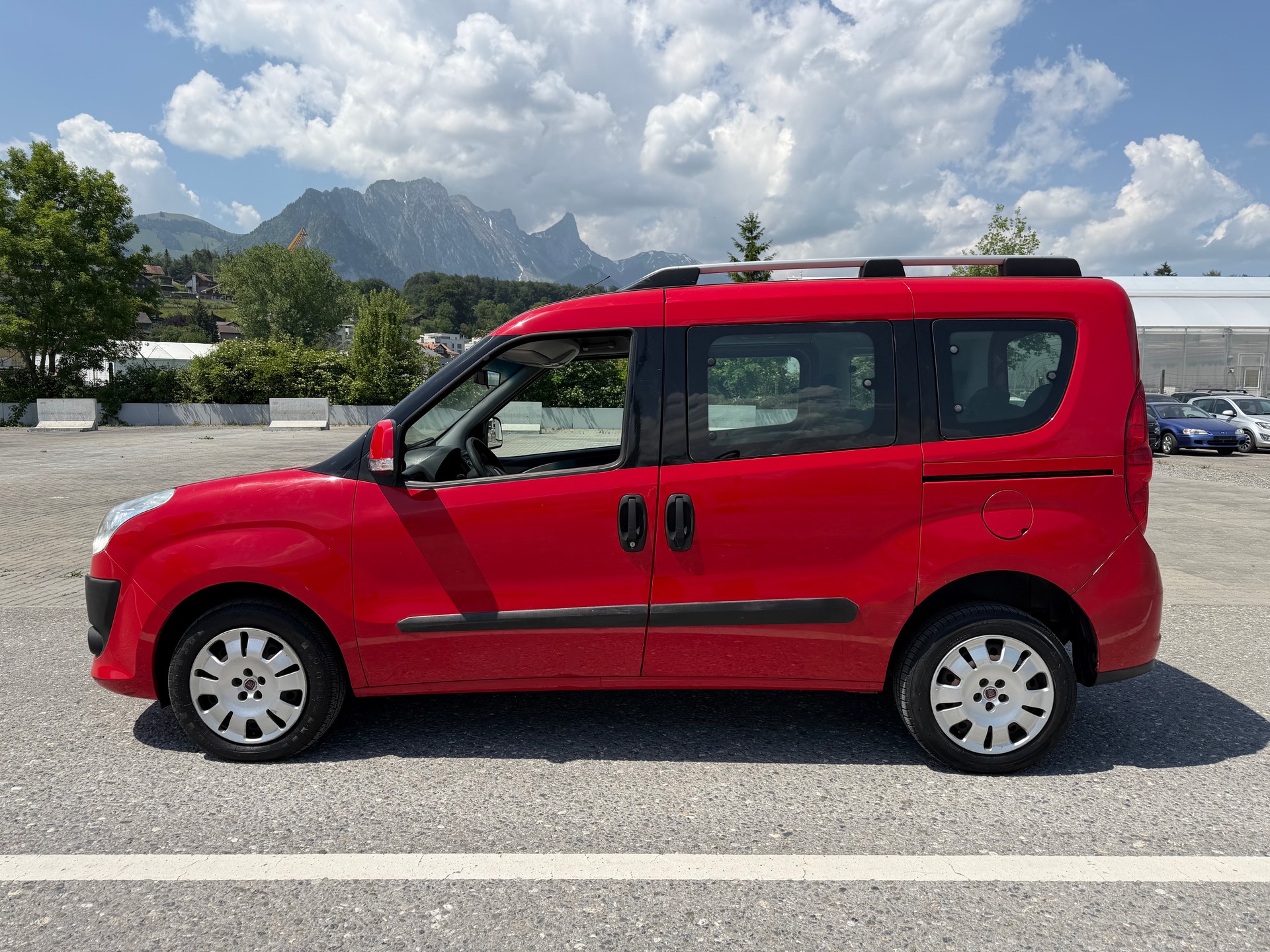 FIAT DOBLO-image-2