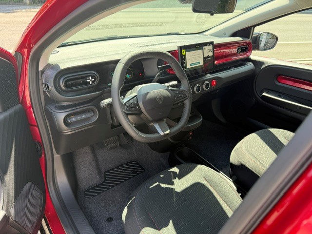 RENAULT Twingo E-Tech Urban Range techno-image-4