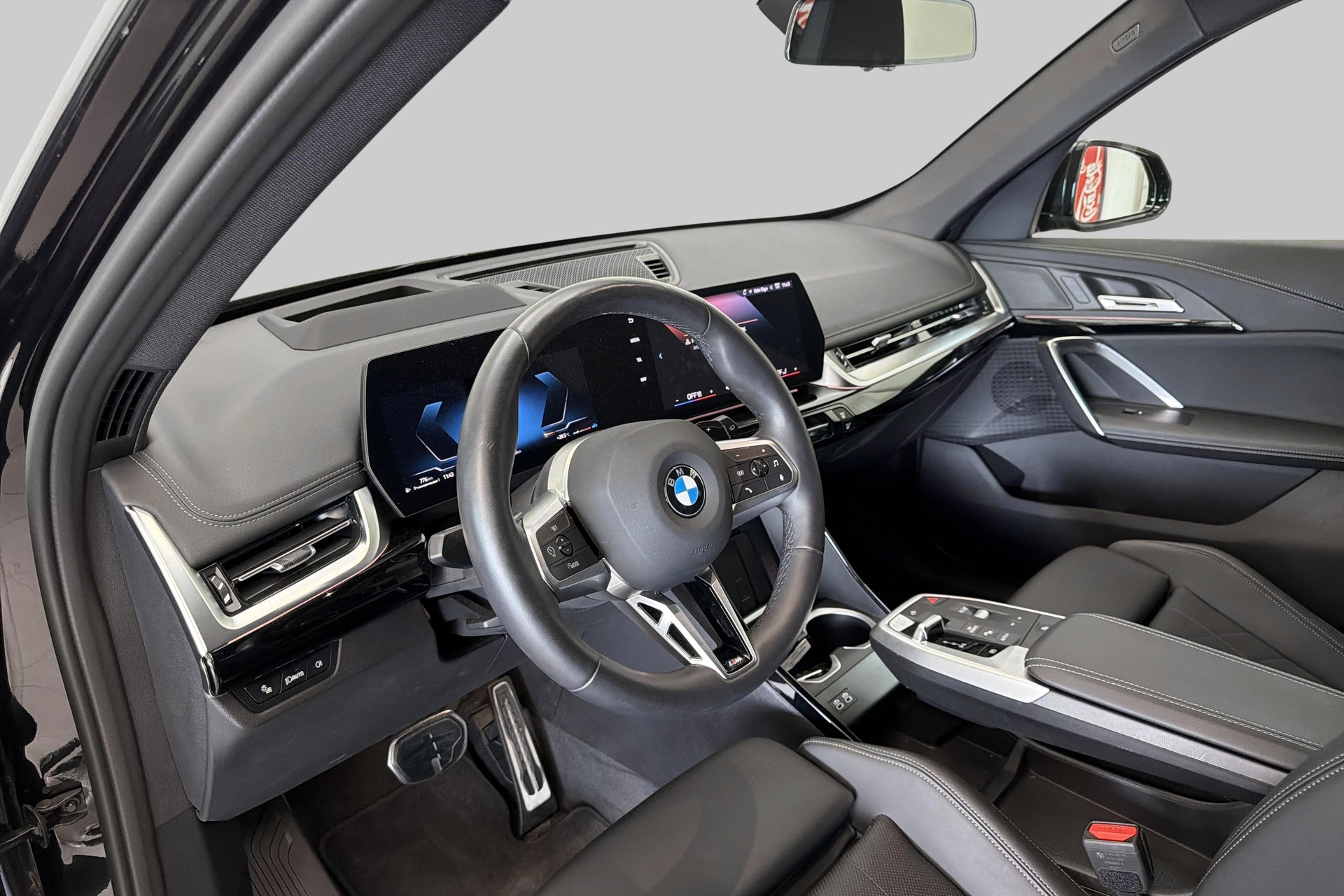 BMW X1 xDrive 23i 48V M Sport Pro-image-8