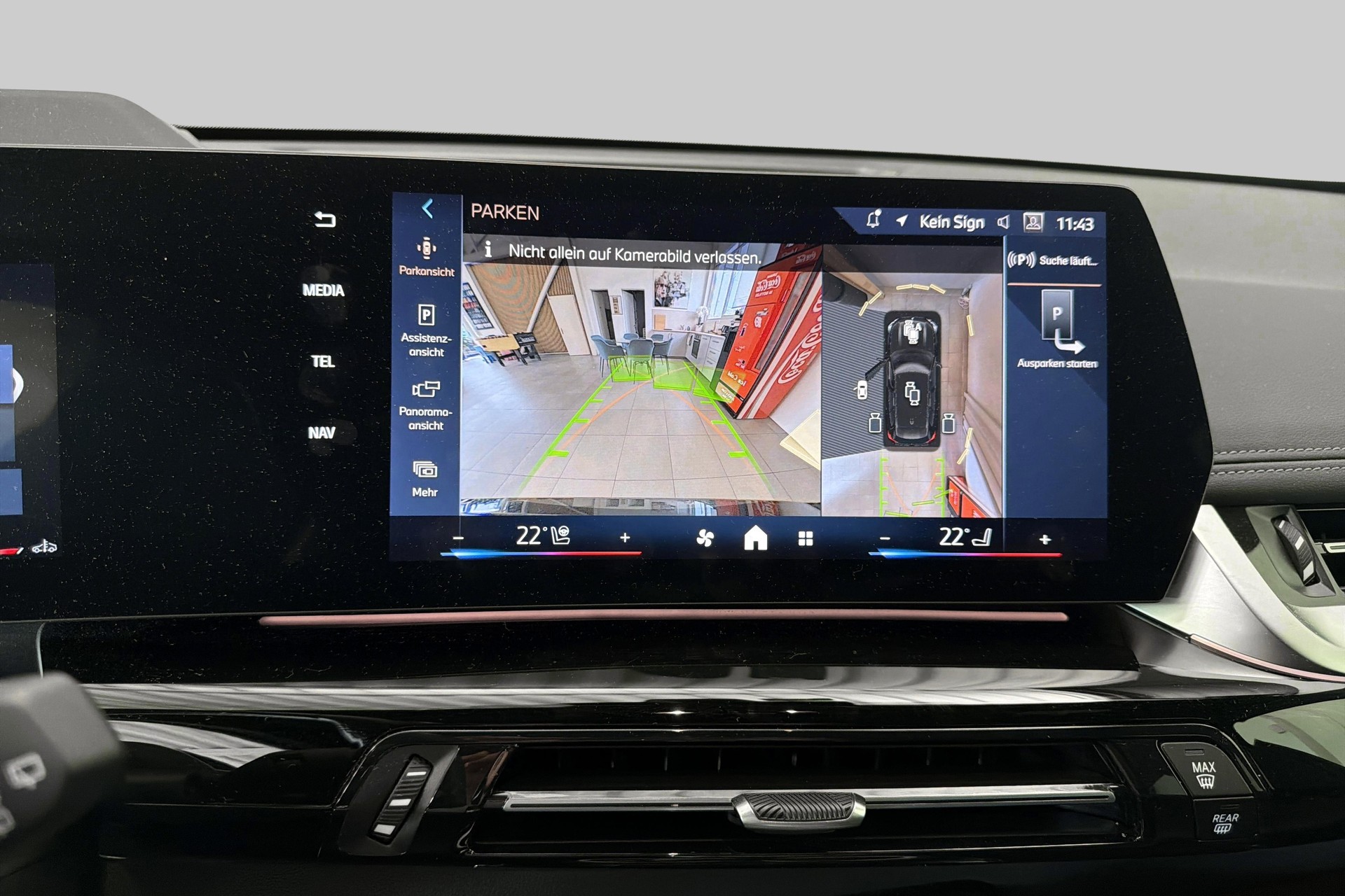 BMW X1 xDrive 23i 48V M Sport Pro-image-12