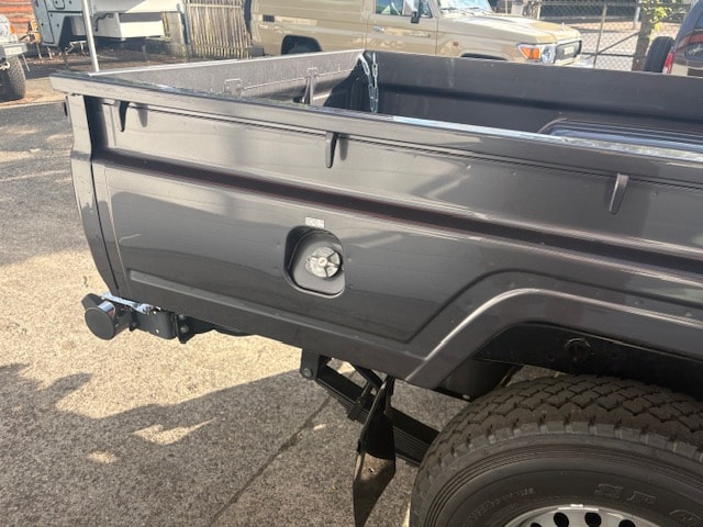 TOYOTA GRJ 79-image-2