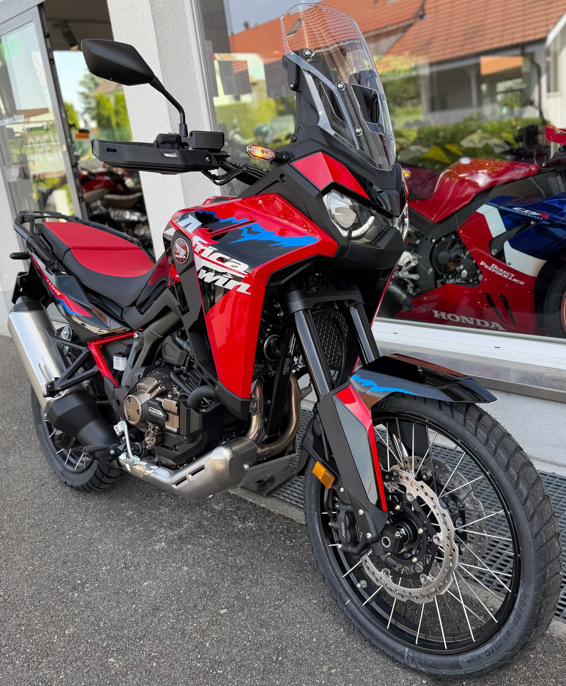 HONDA CRF 1100 DCT Africa Twin-image-2