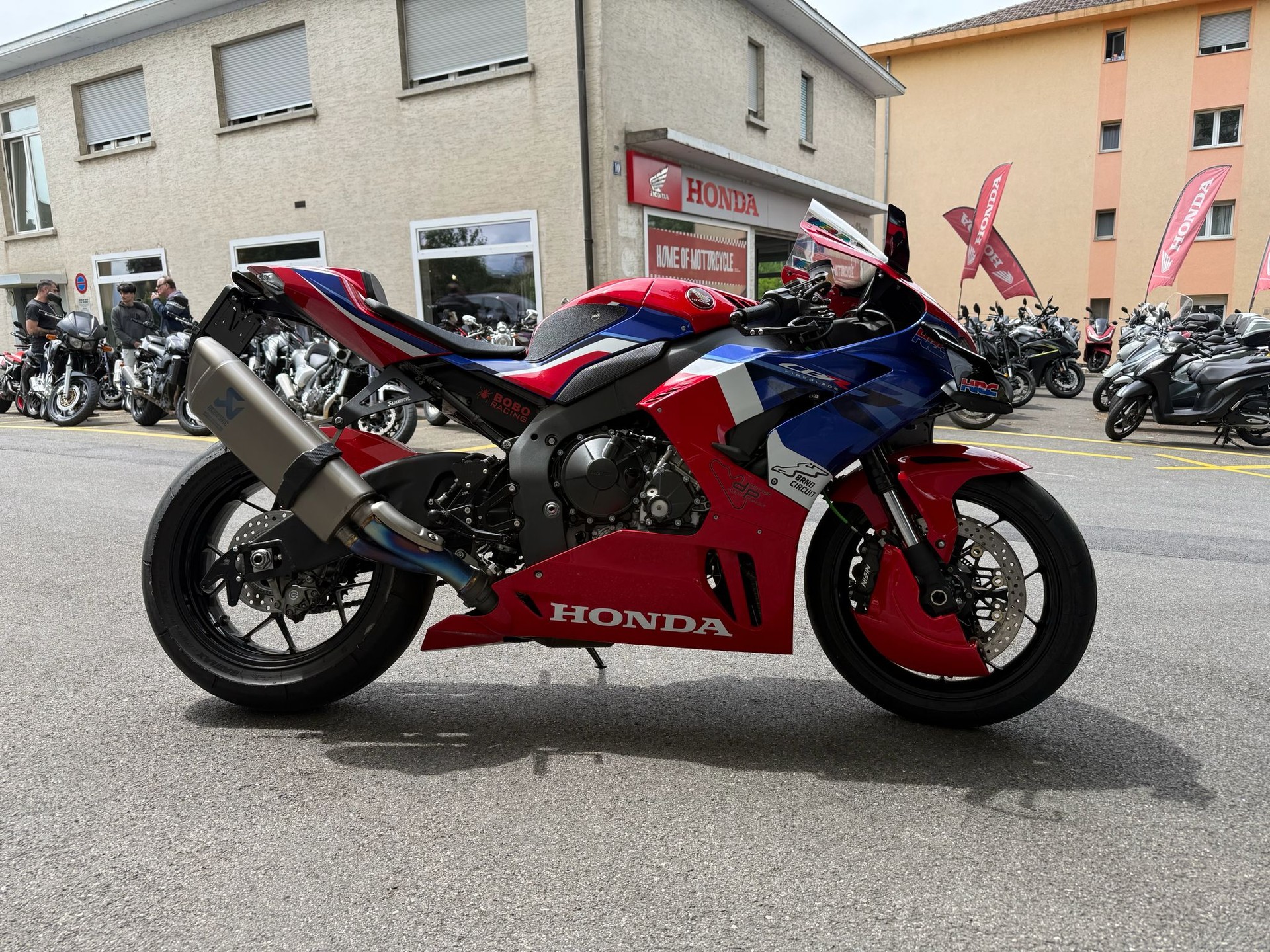 HONDA CBR 1000 RR-R-image-3