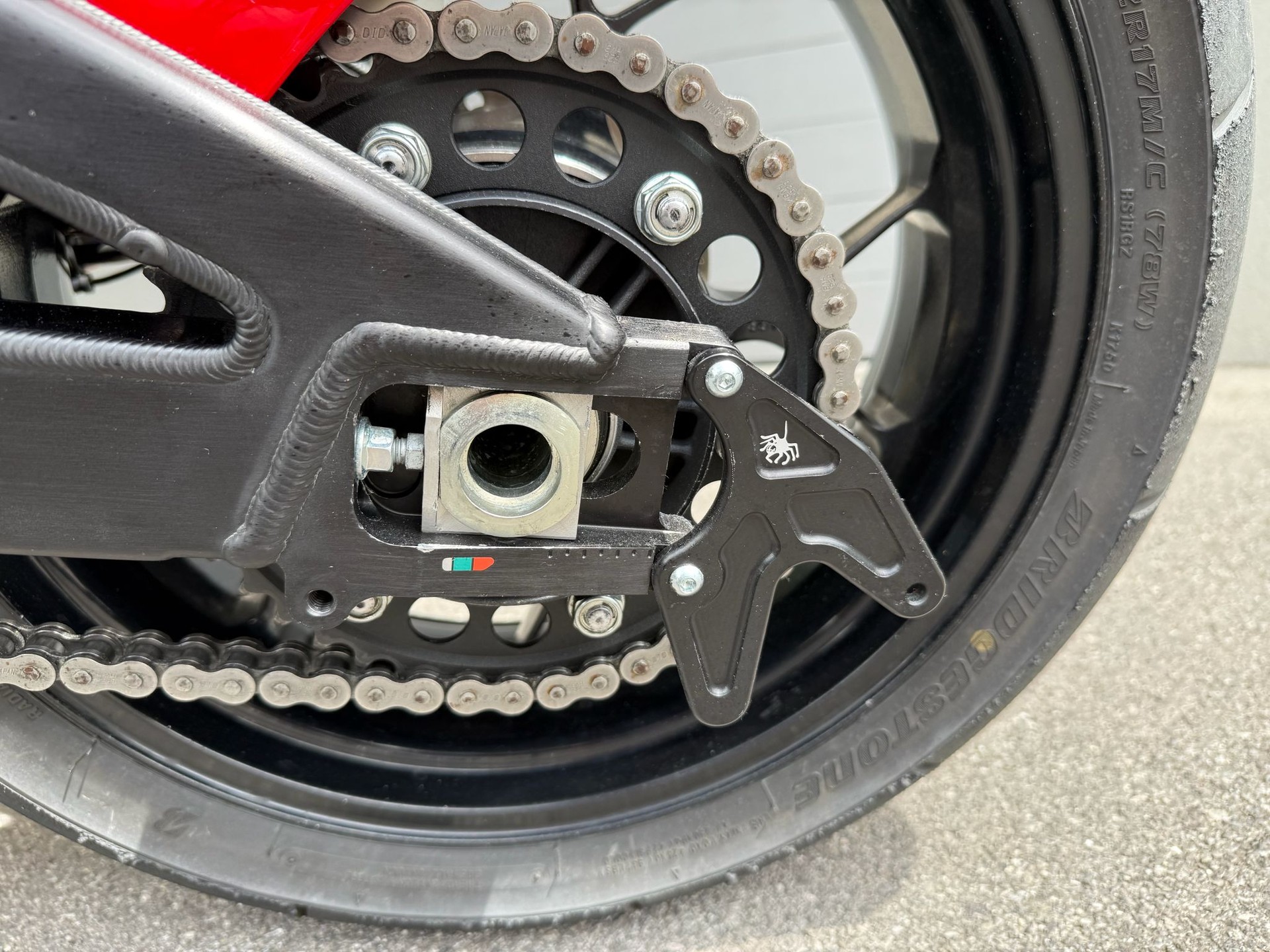 HONDA CBR 1000 RR-R-image-15