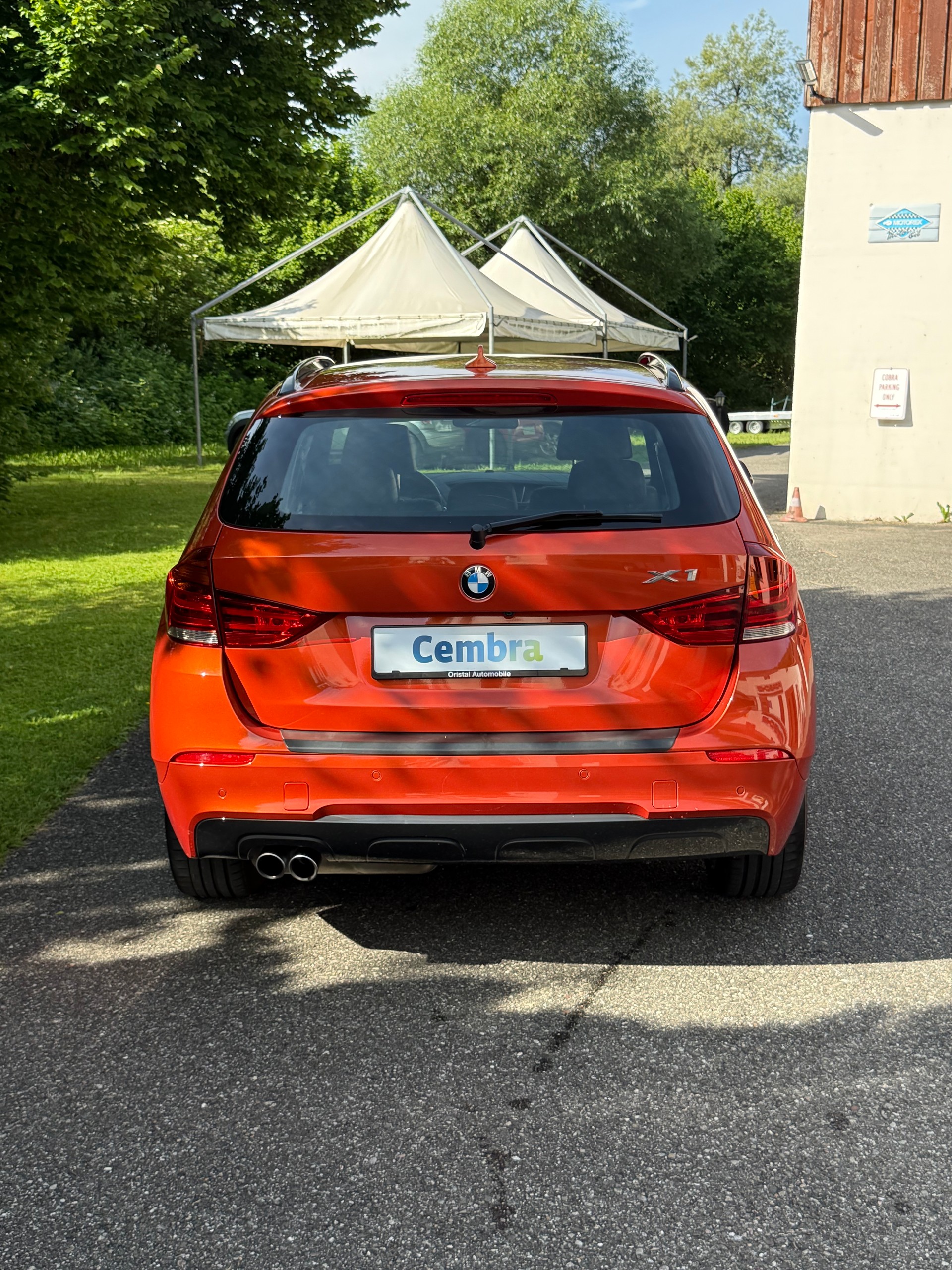 BMW X1 xDrive 28i Sport Line-image-7