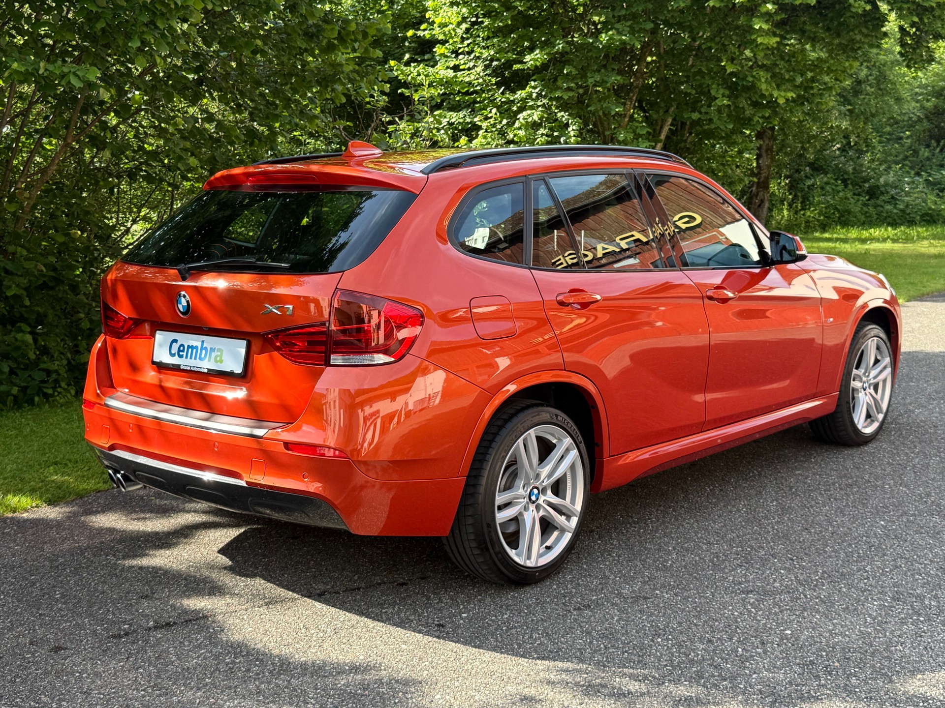 BMW X1 xDrive 28i Sport Line-image-6