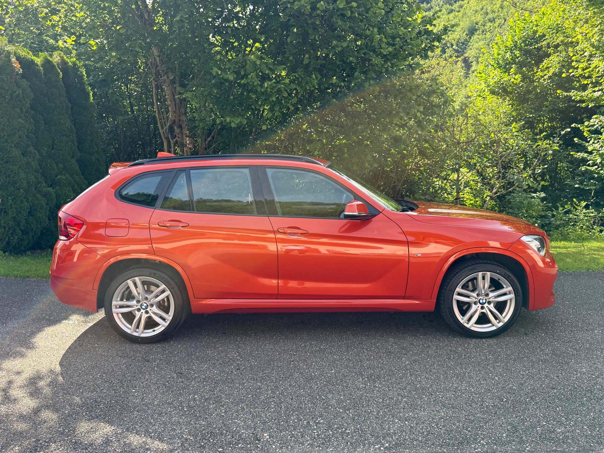 BMW X1 xDrive 28i Sport Line-image-5