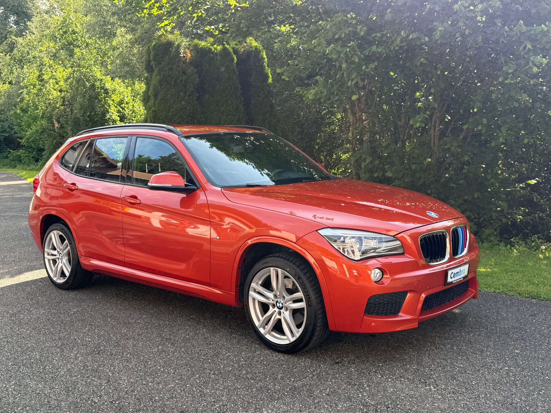 BMW X1 xDrive 28i Sport Line-image-4