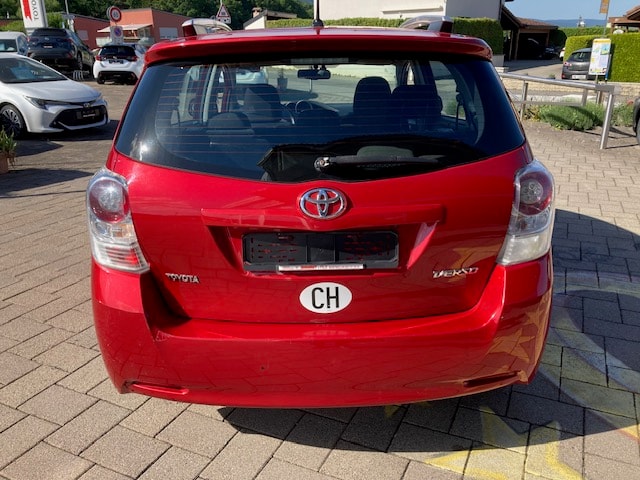 TOYOTA Verso 1.8 Linea Sol-image-5