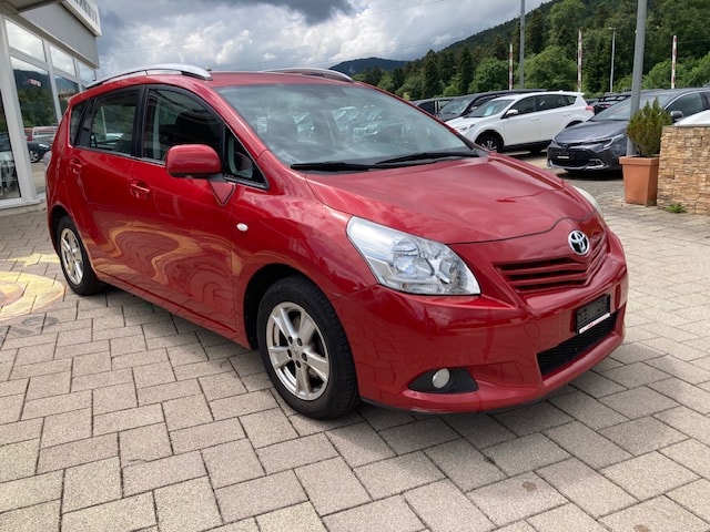 TOYOTA Verso 1.8 Linea Sol-image-2
