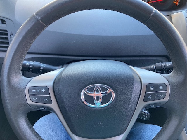 TOYOTA Verso 1.8 Linea Sol-image-12
