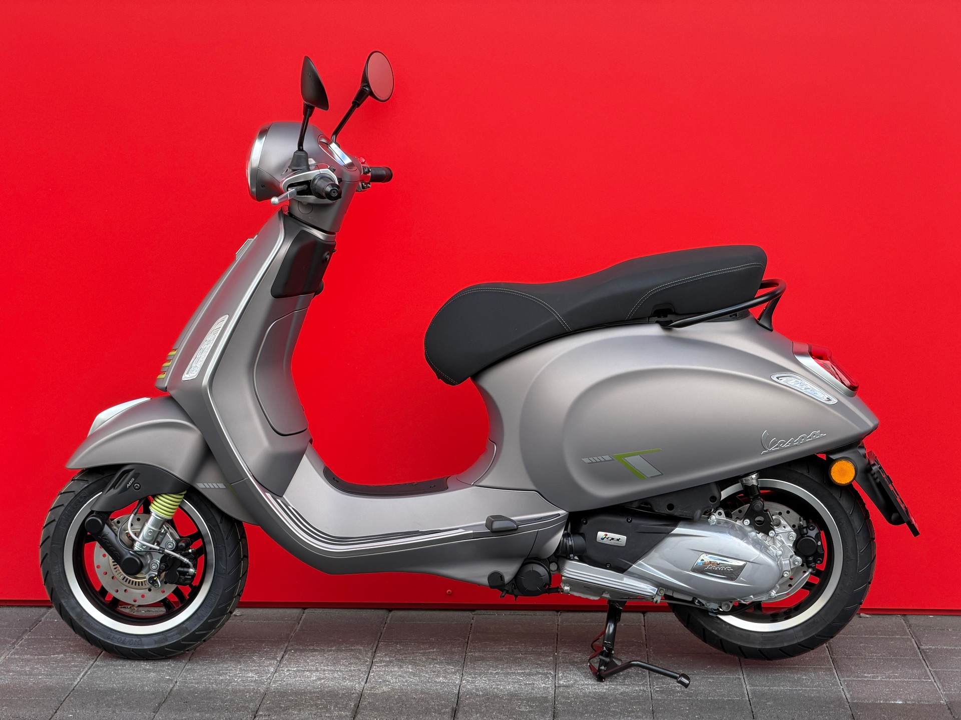 PIAGGIO Vespa 125 Primavera Tech MY26-image-1
