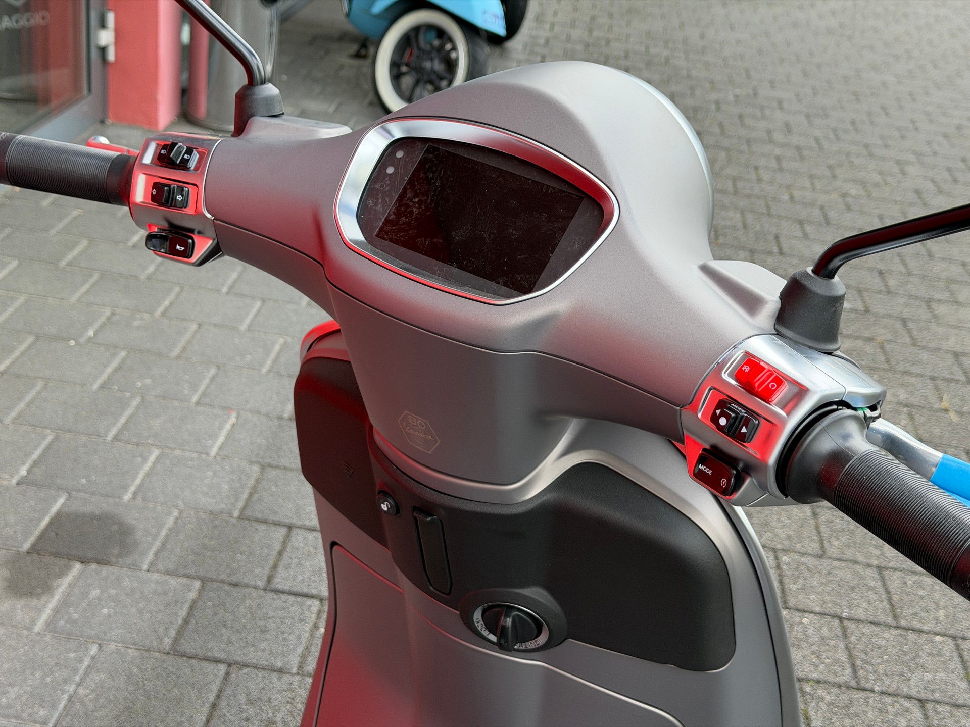 PIAGGIO Vespa 125 Primavera Tech MY26-image-9
