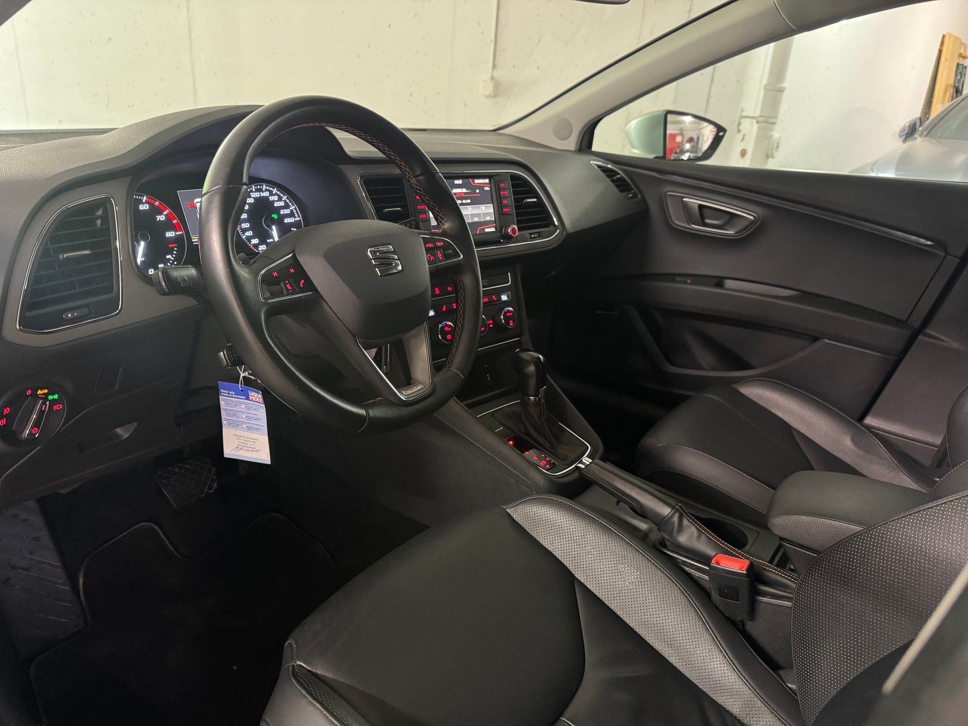 SEAT Leon ST 1.8 TSI X-Perience 4Drive DSG-image-8