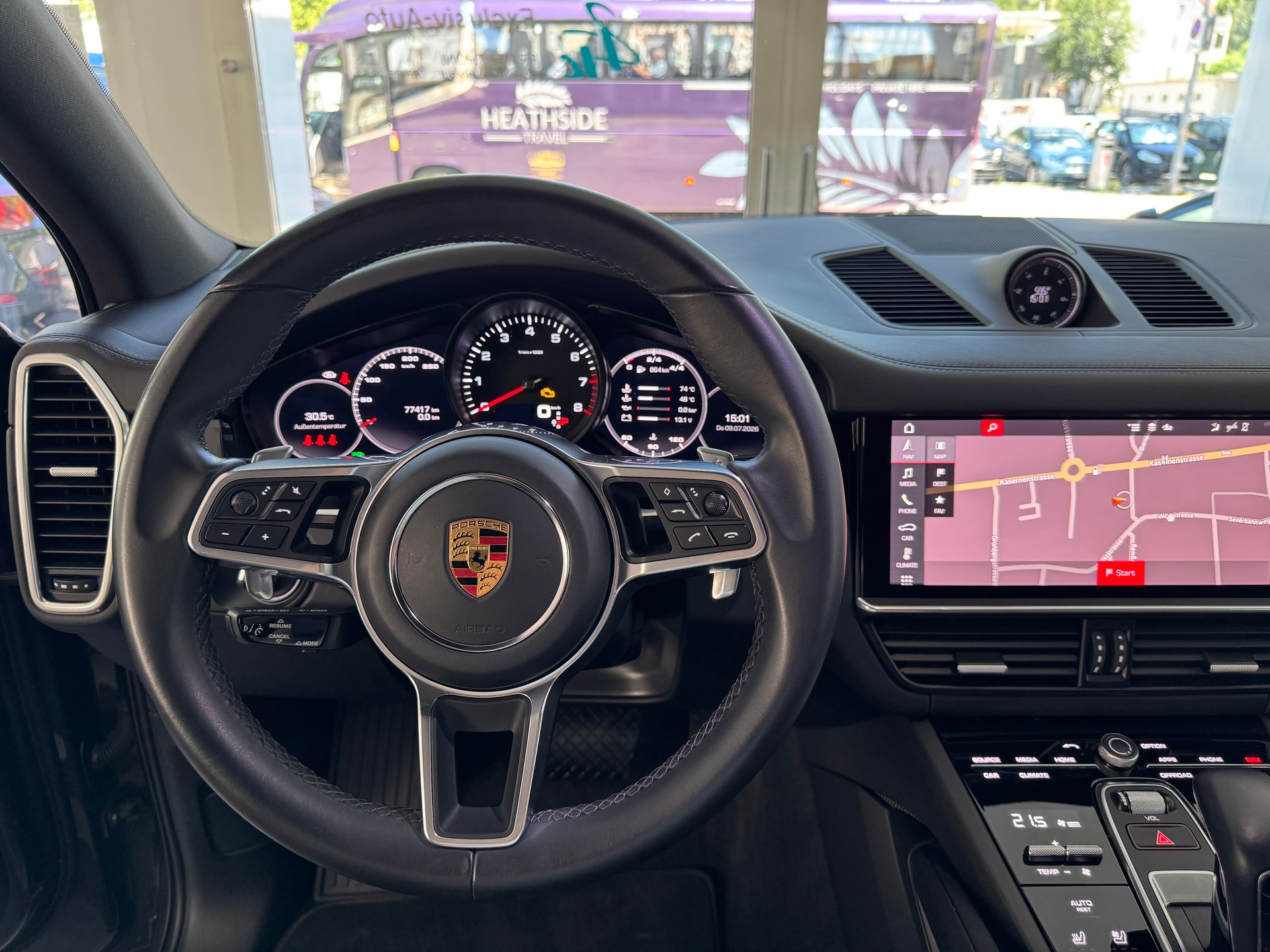 PORSCHE Cayenne-image-12