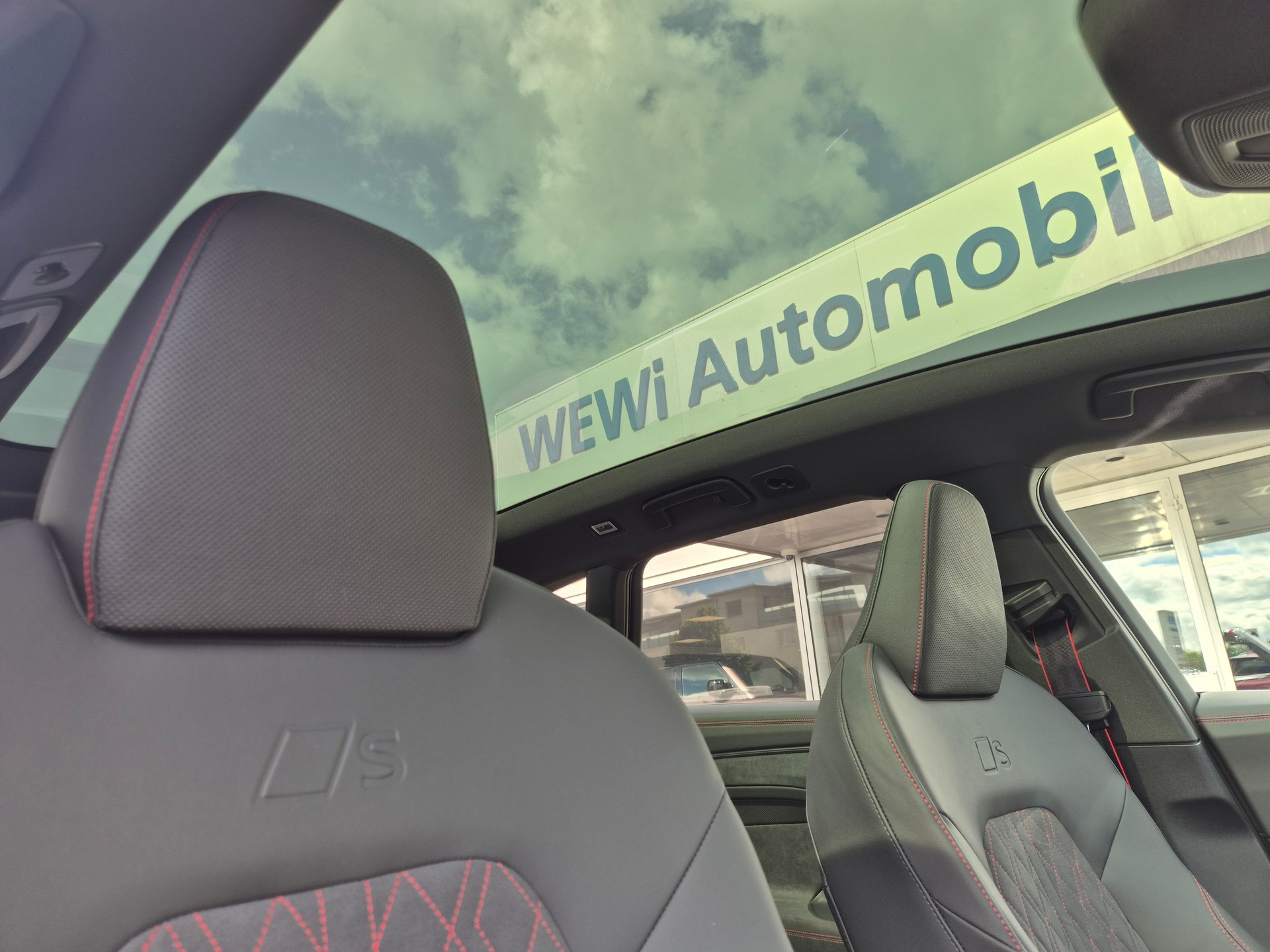 AUDI A6 Avant TFSI quattro 270 kW S tronic-image-26