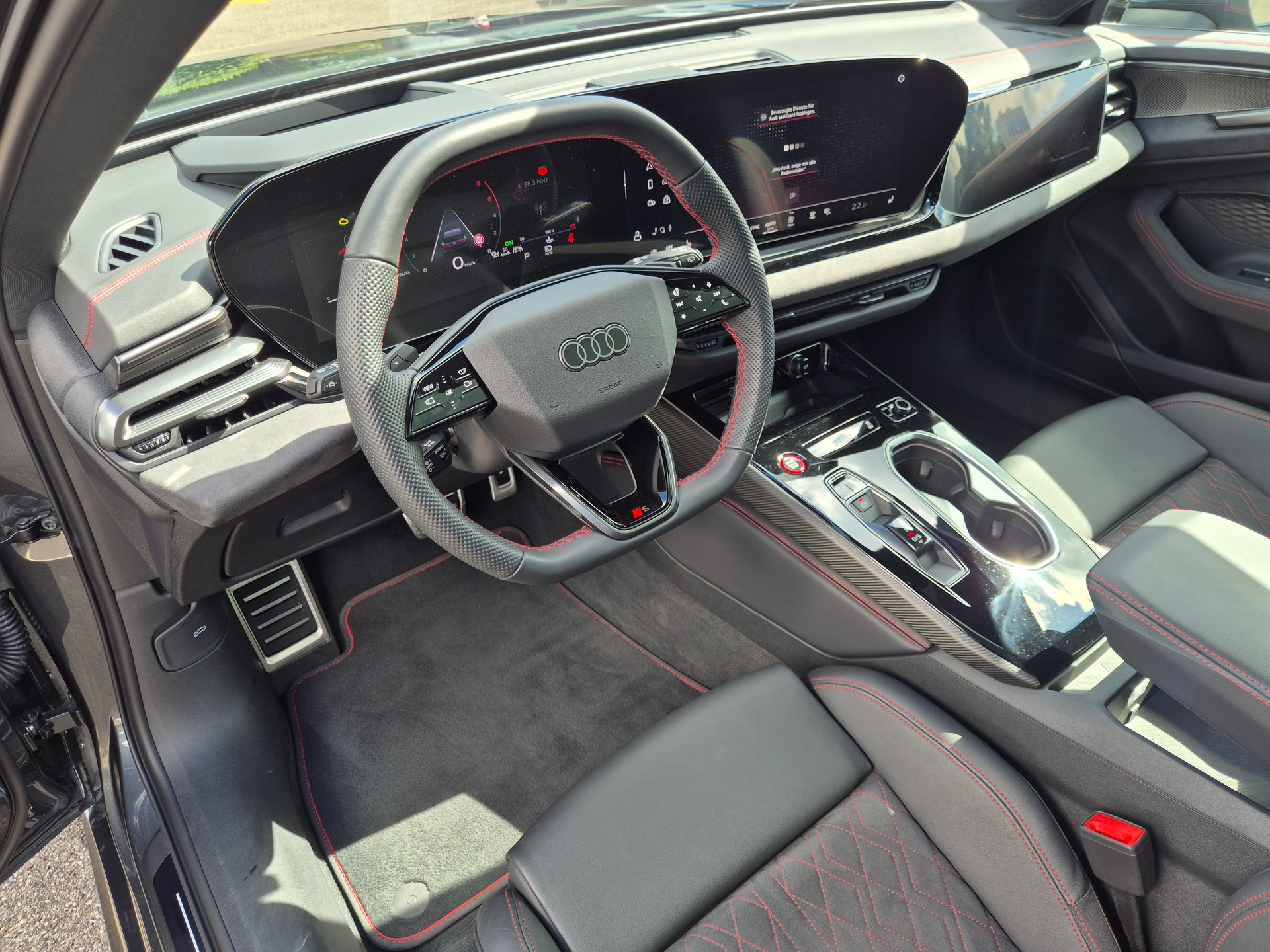 AUDI A6 Avant TFSI quattro 270 kW S tronic-image-10