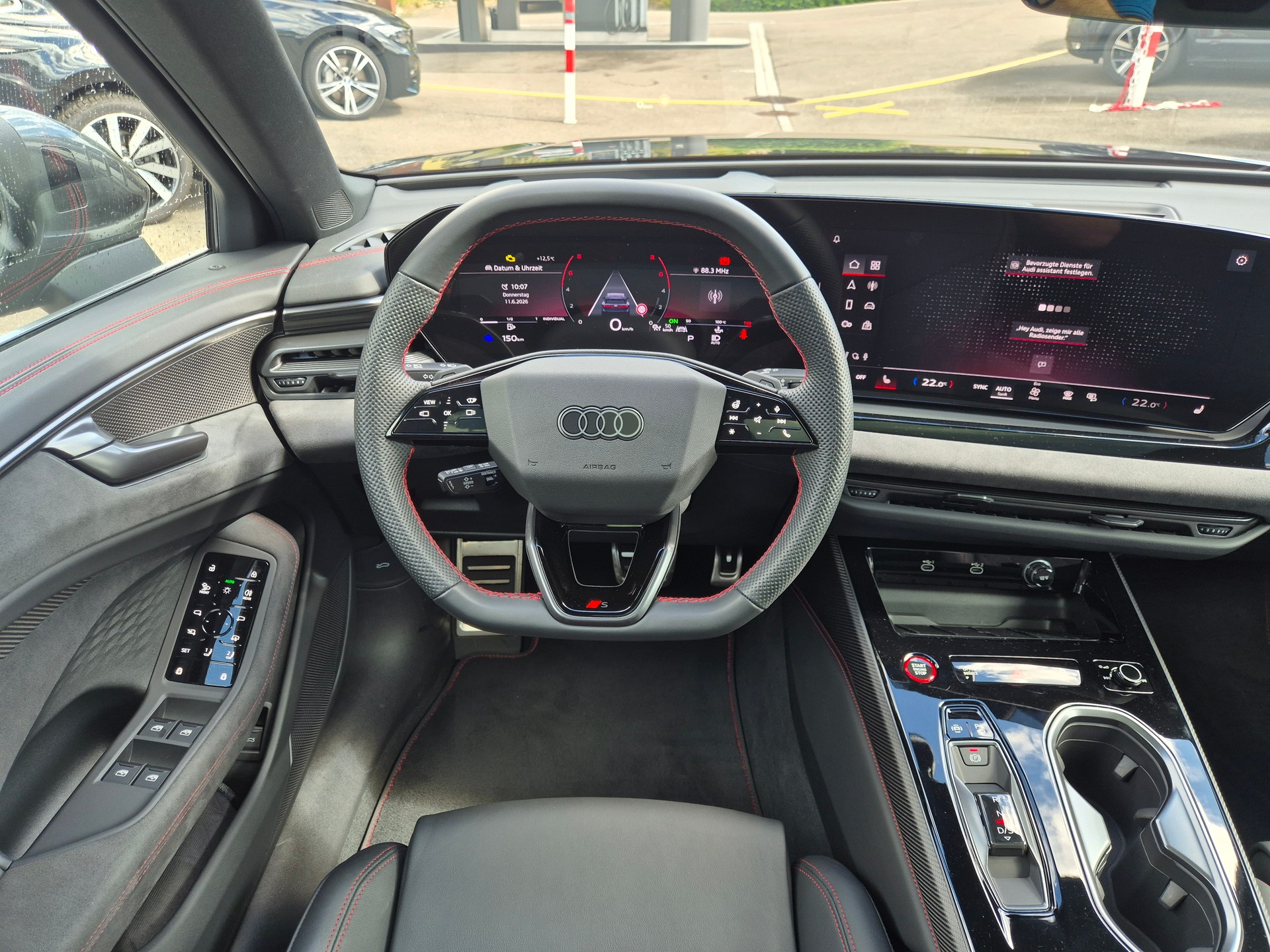 AUDI A6 Avant TFSI quattro 270 kW S tronic-image-11