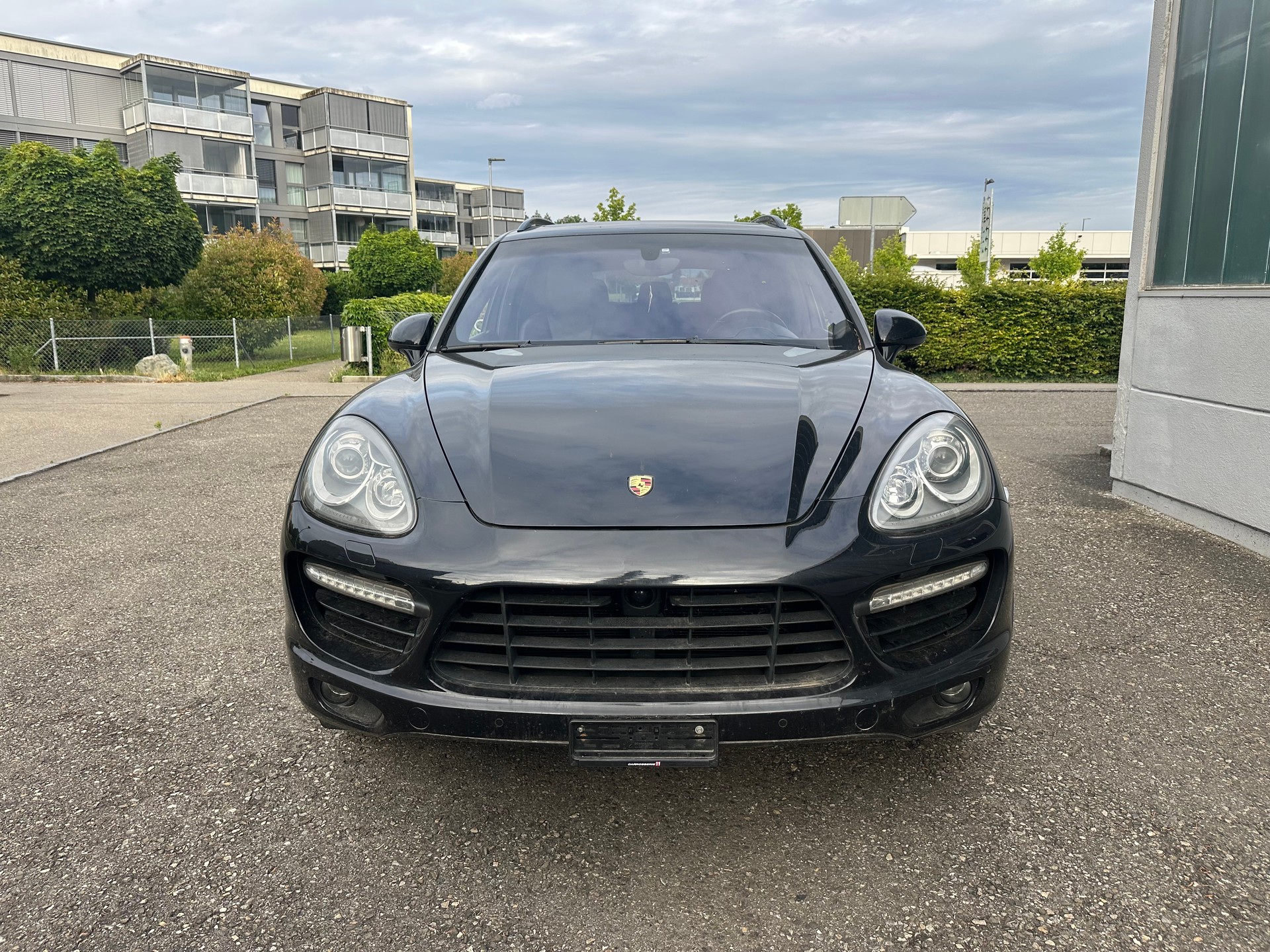 PORSCHE Cayenne Turbo