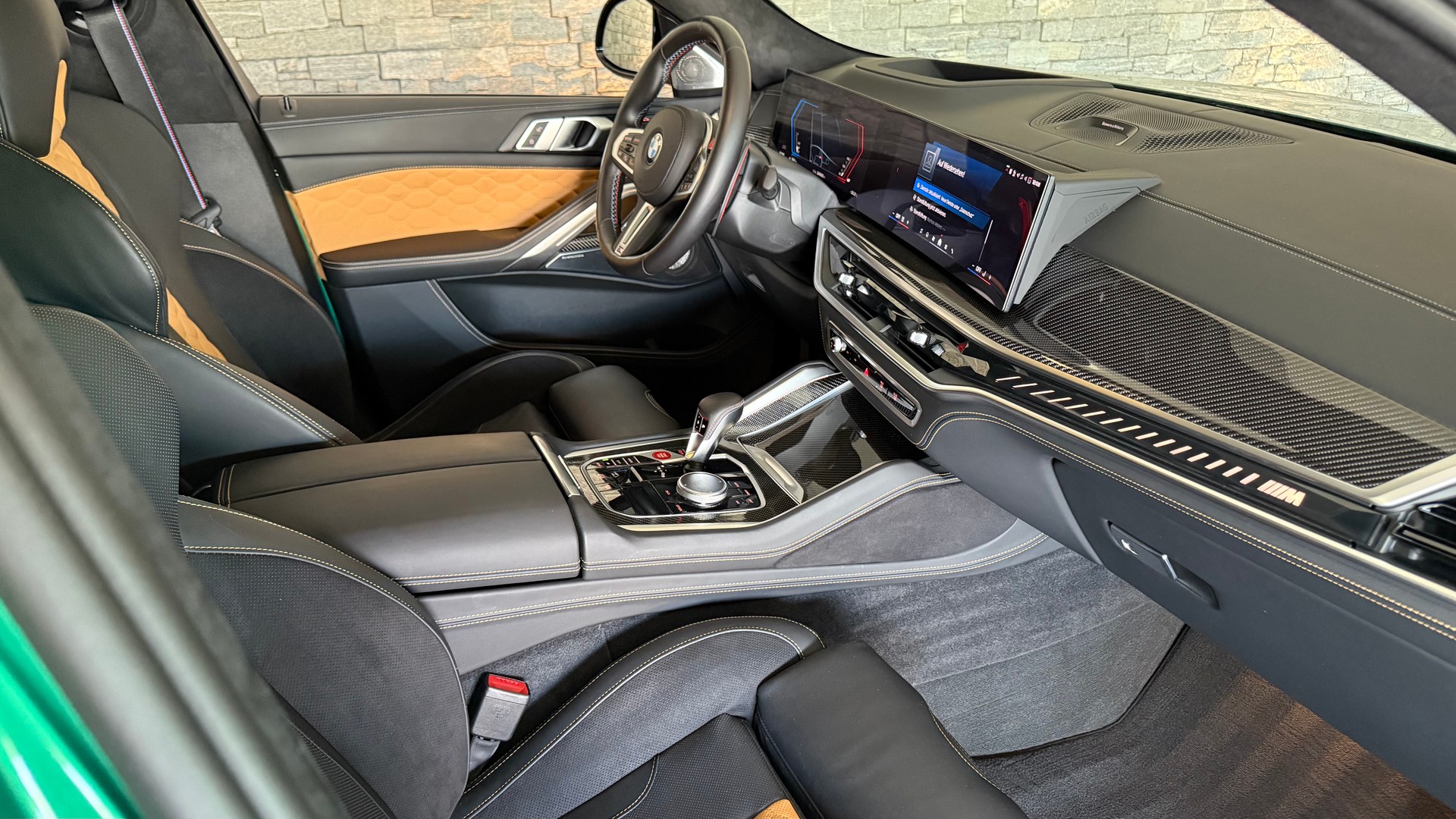 BMW X6M Competition M Individual-Fahrzeug-image-14