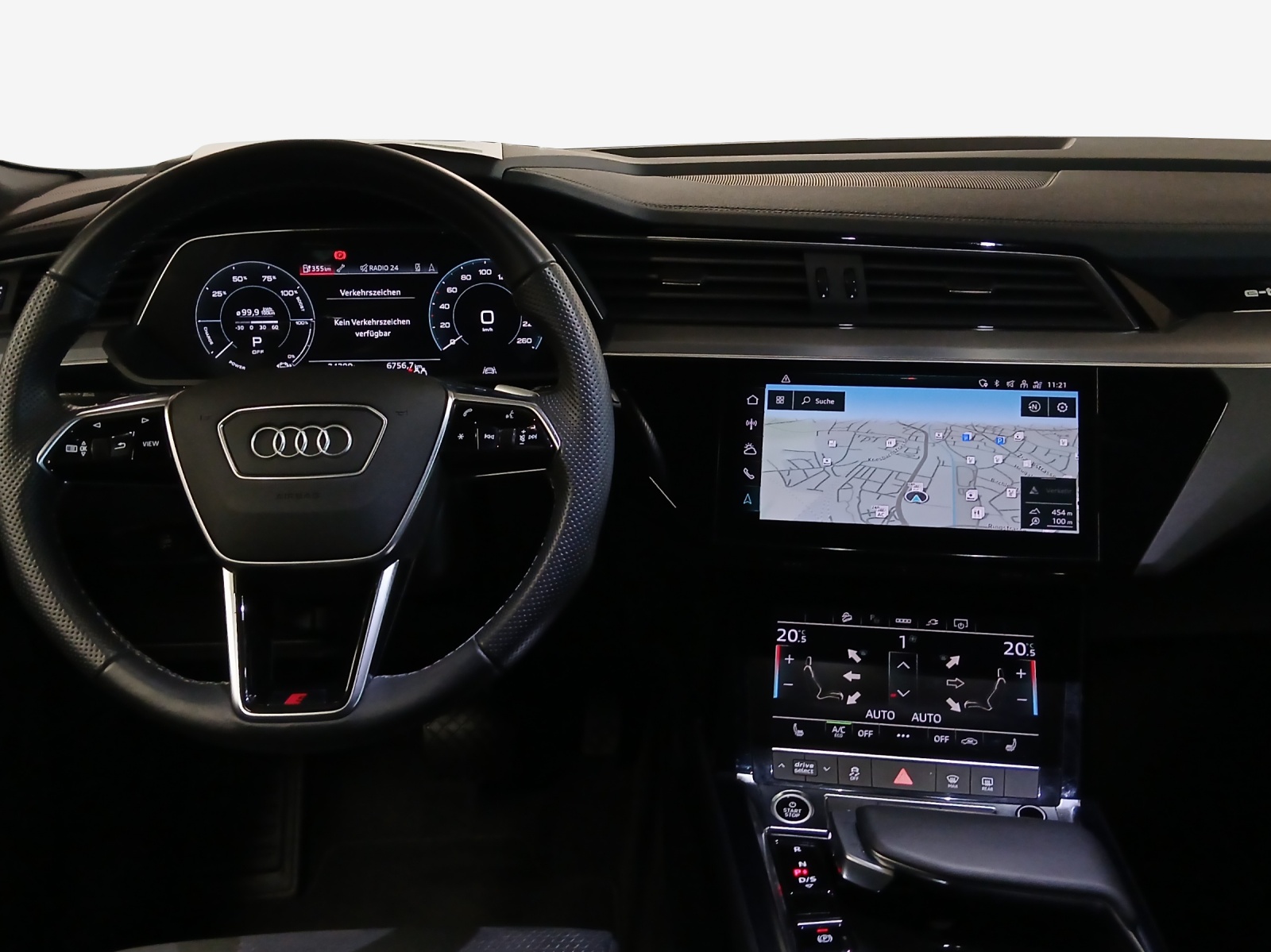 AUDI e-tron 55 S Line quattro-image-9