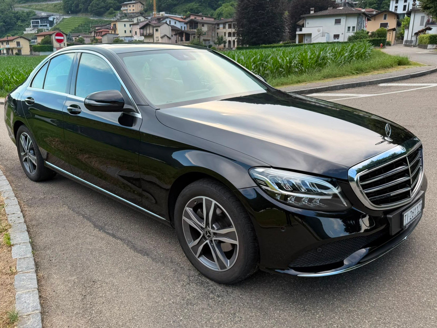 MERCEDES-BENZ C 180 9G-Tronic-image-1