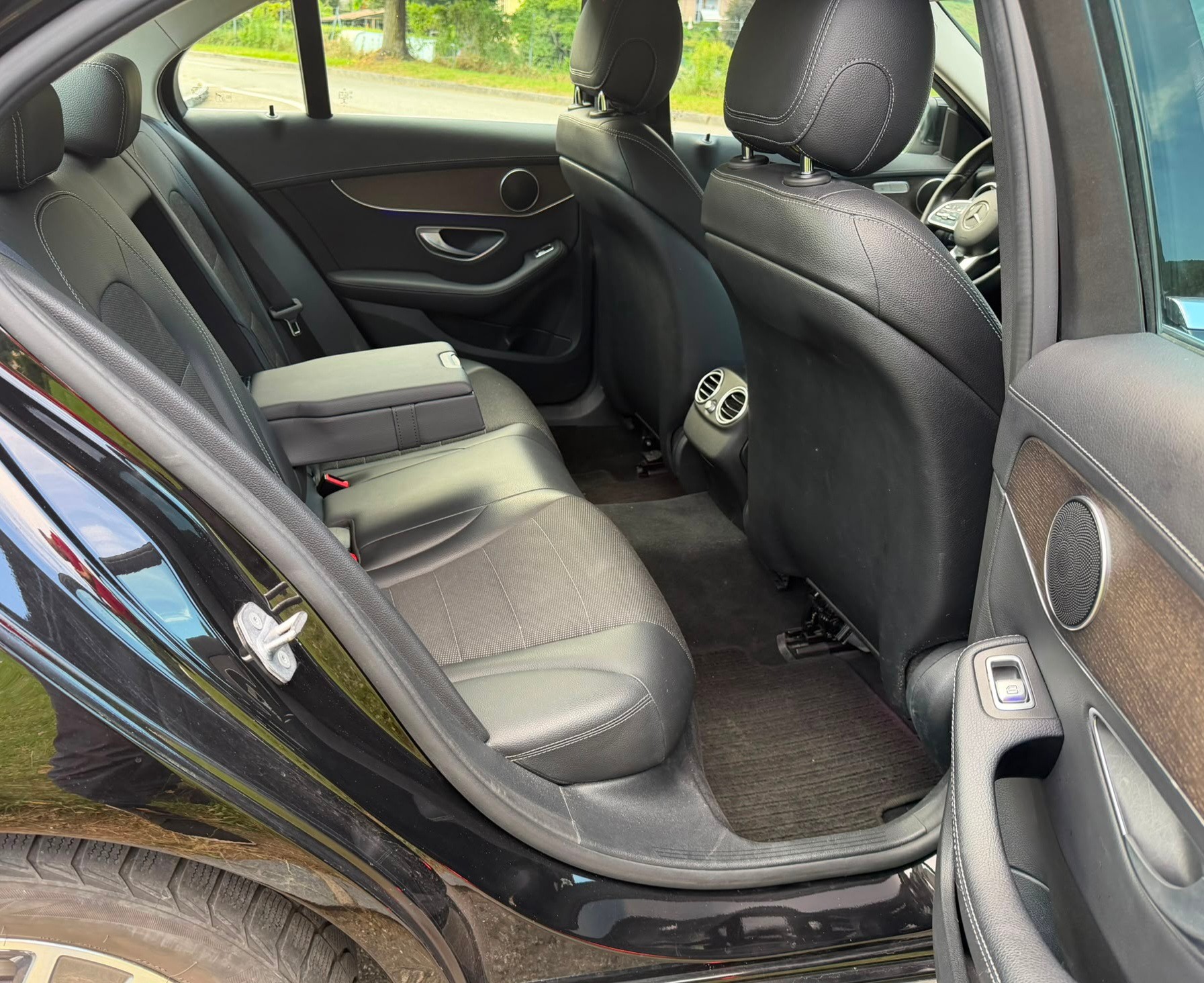 MERCEDES-BENZ C 180 9G-Tronic-image-11