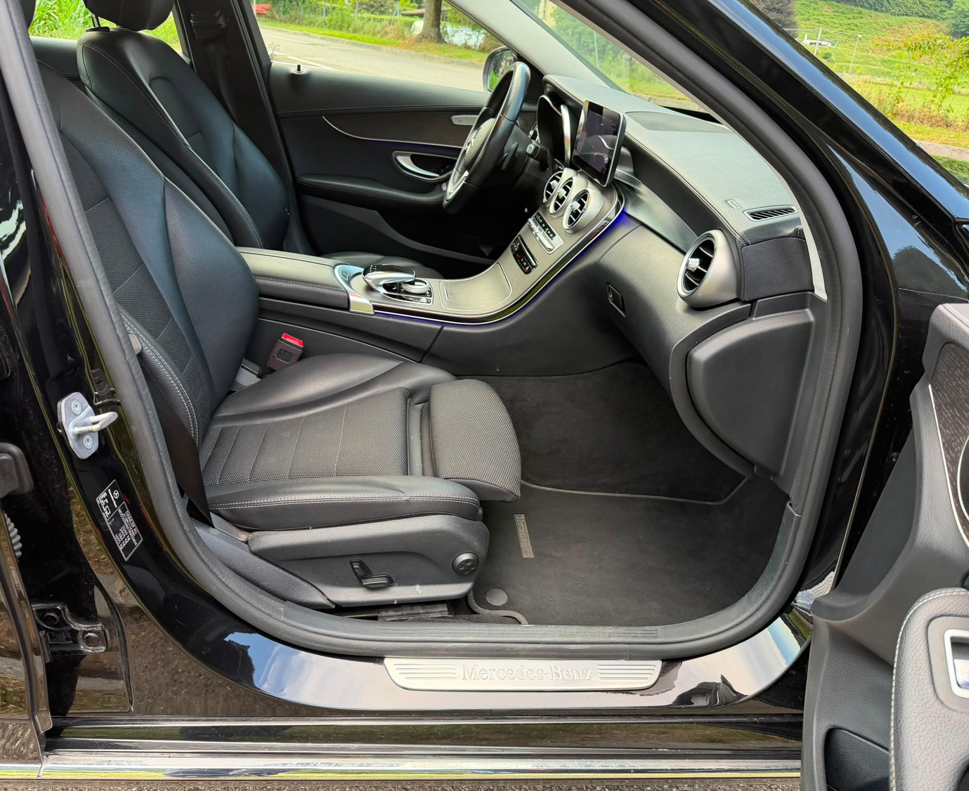 MERCEDES-BENZ C 180 9G-Tronic-image-9