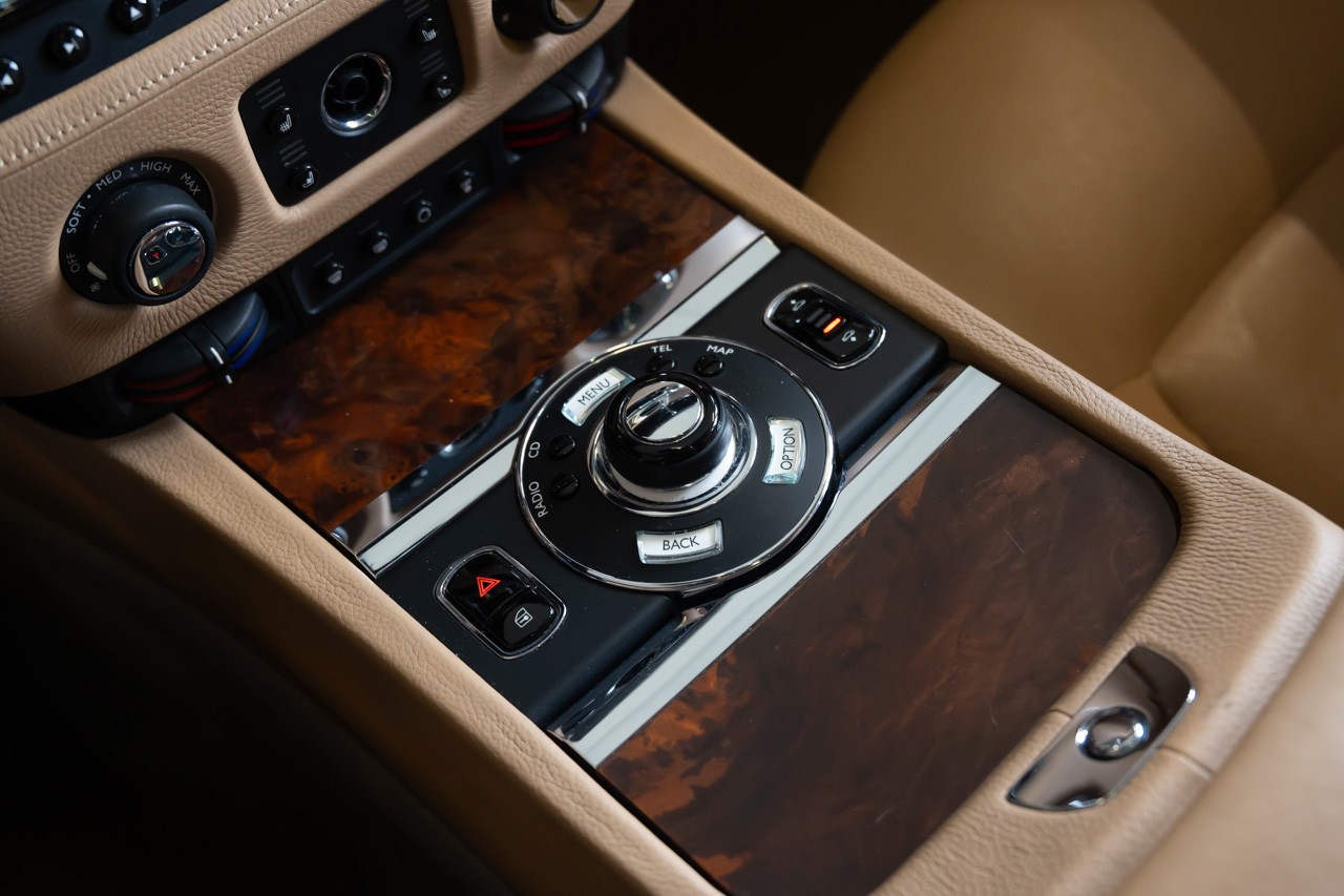 ROLLS-ROYCE Ghost 6.6 V12-image-34