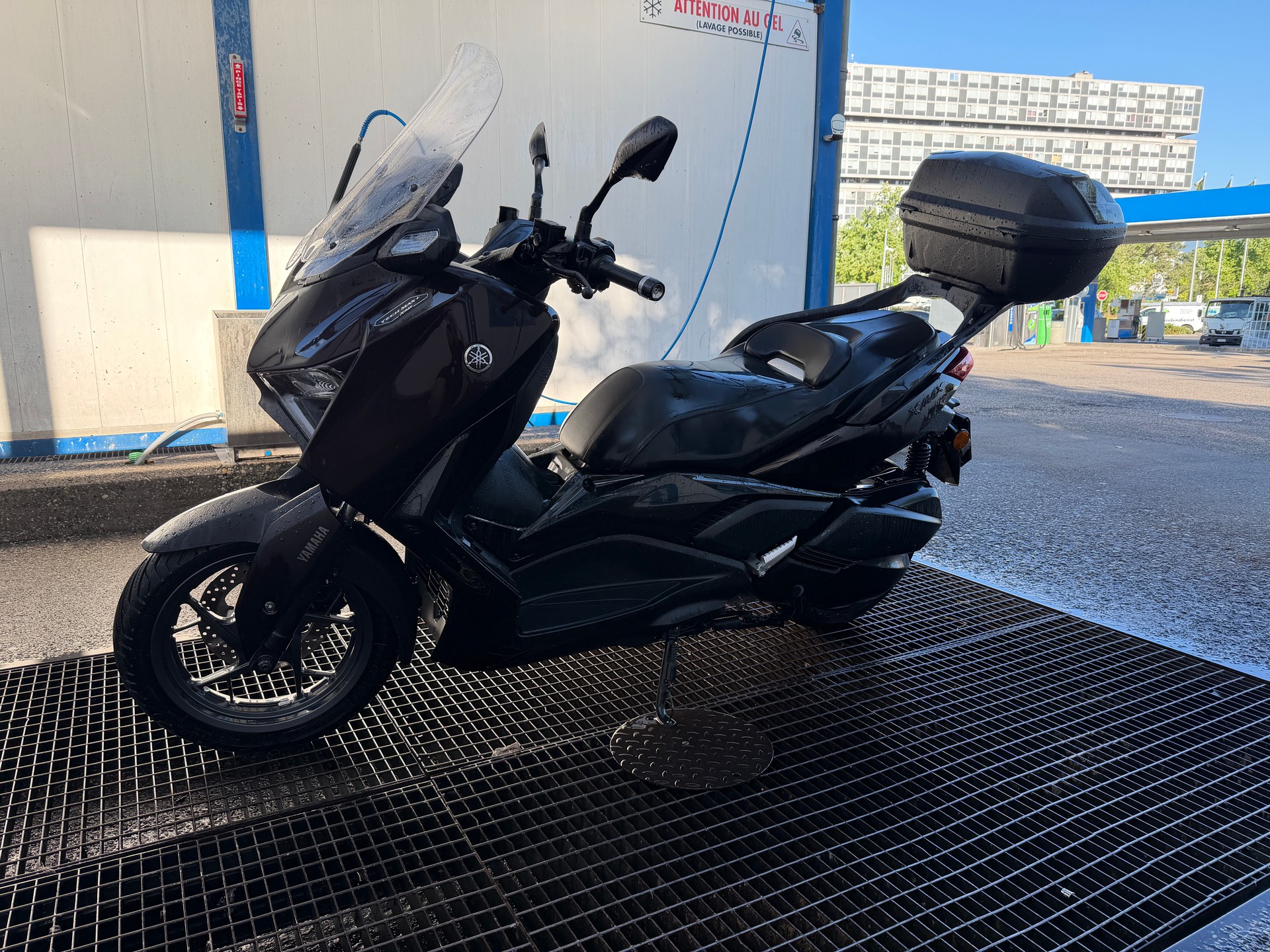 YAMAHA X-Max 300 Tech Max+-image-0