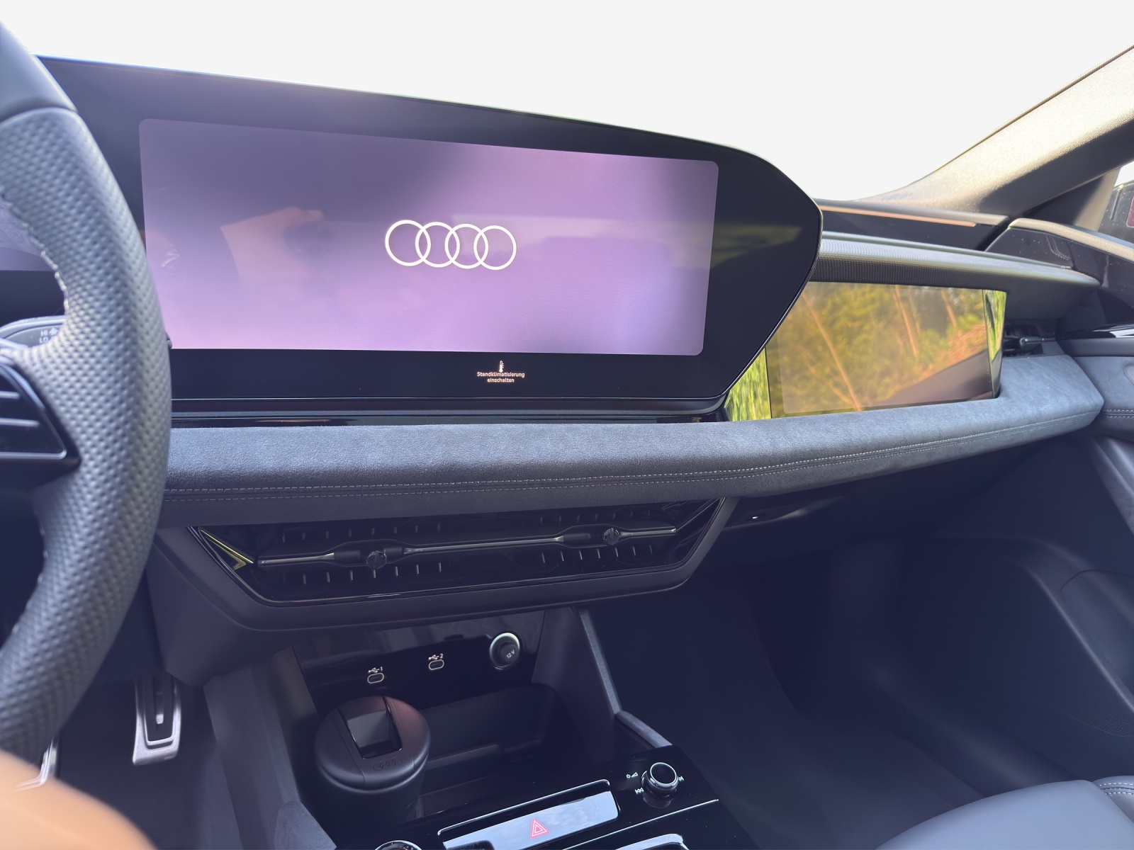 AUDI S6 Avant e-tron quattro-image-20